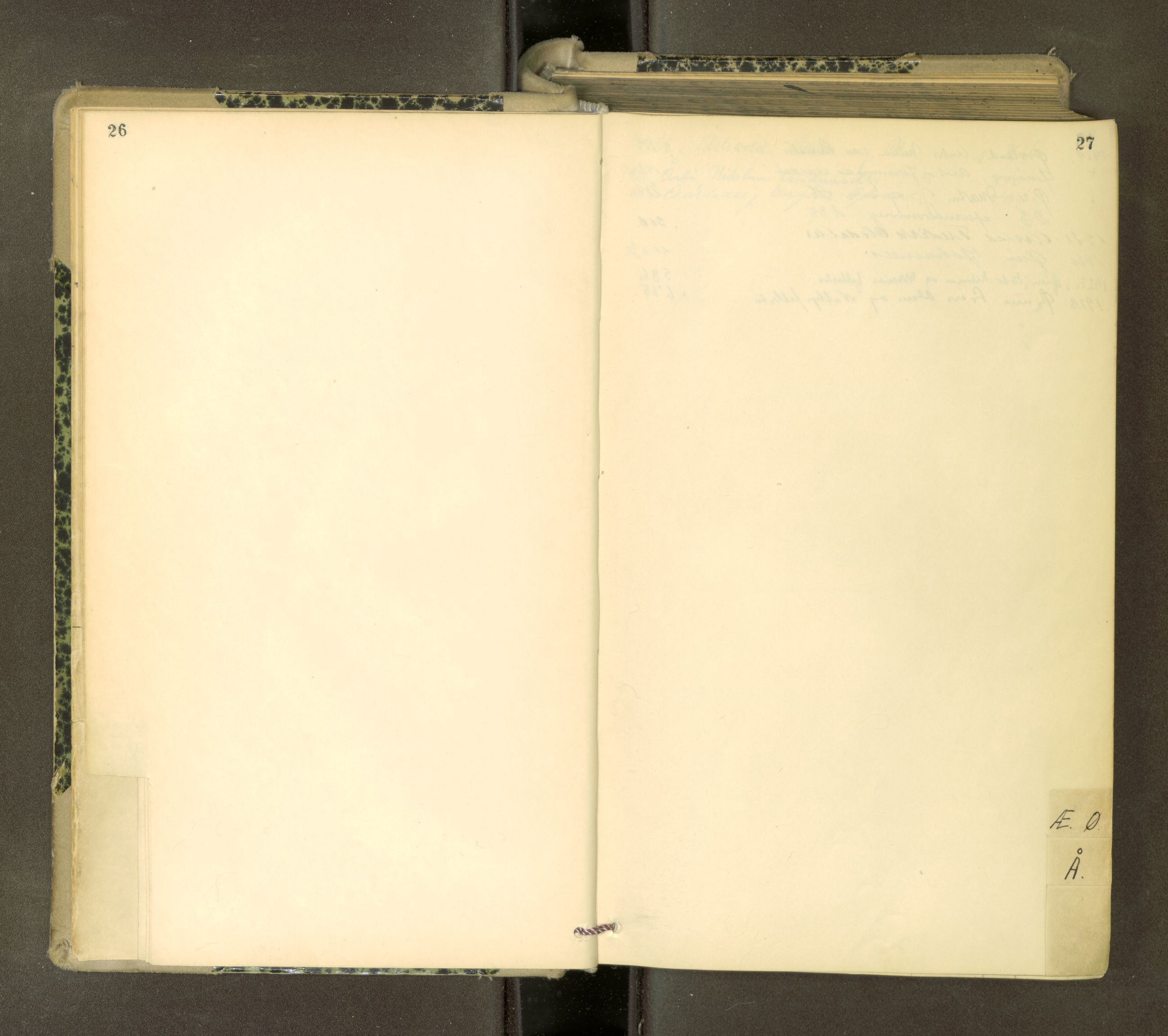 Orkdal sorenskriveri, AV/SAT-A-4169/1/3/3Aa/L0017: Skifteprotokoller, 1921-1929, p. 26-27