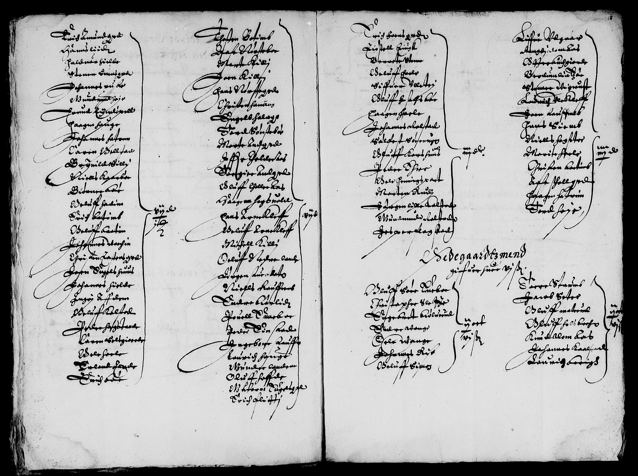 Rentekammeret inntil 1814, Reviderte regnskaper, Lensregnskaper, AV/RA-EA-5023/R/Rb/Rba/L0155: Akershus len, 1640-1641