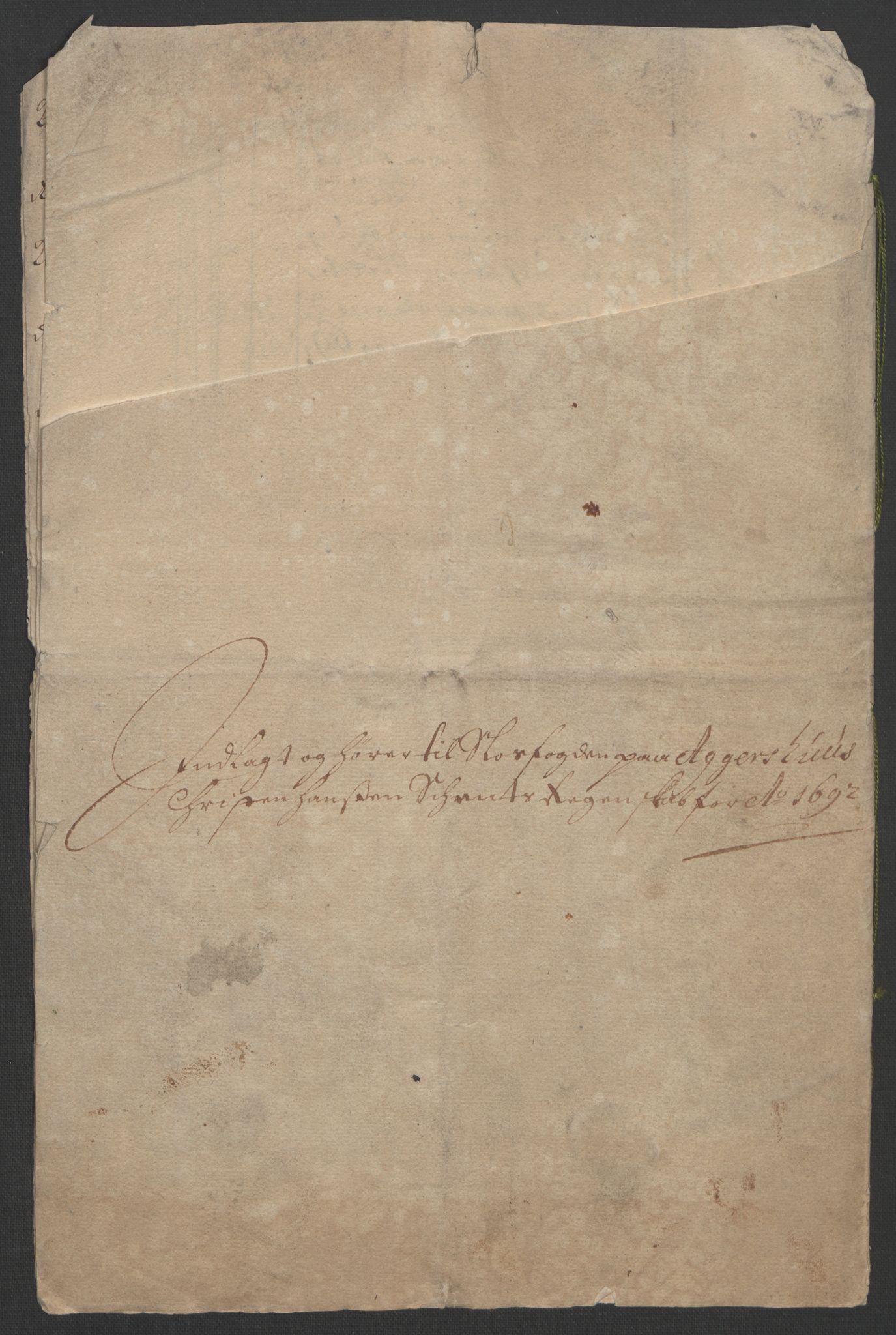 Rentekammeret inntil 1814, Reviderte regnskaper, Fogderegnskap, RA/EA-4092/R08/L0426: Fogderegnskap Aker, 1692-1693, p. 261