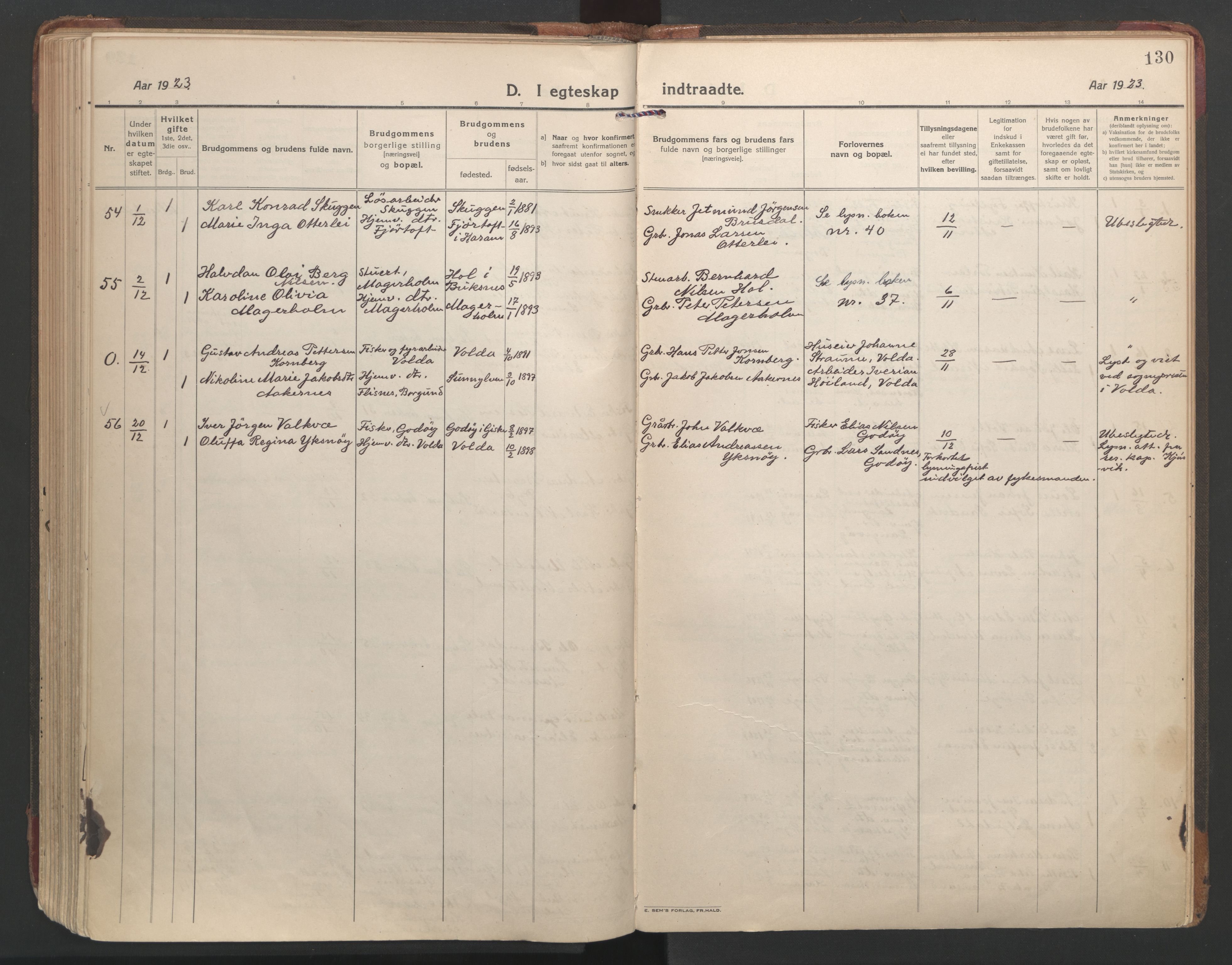 Ministerialprotokoller, klokkerbøker og fødselsregistre - Møre og Romsdal, SAT/A-1454/528/L0412: Parish register (official) no. 528A21, 1920-1926, p. 130