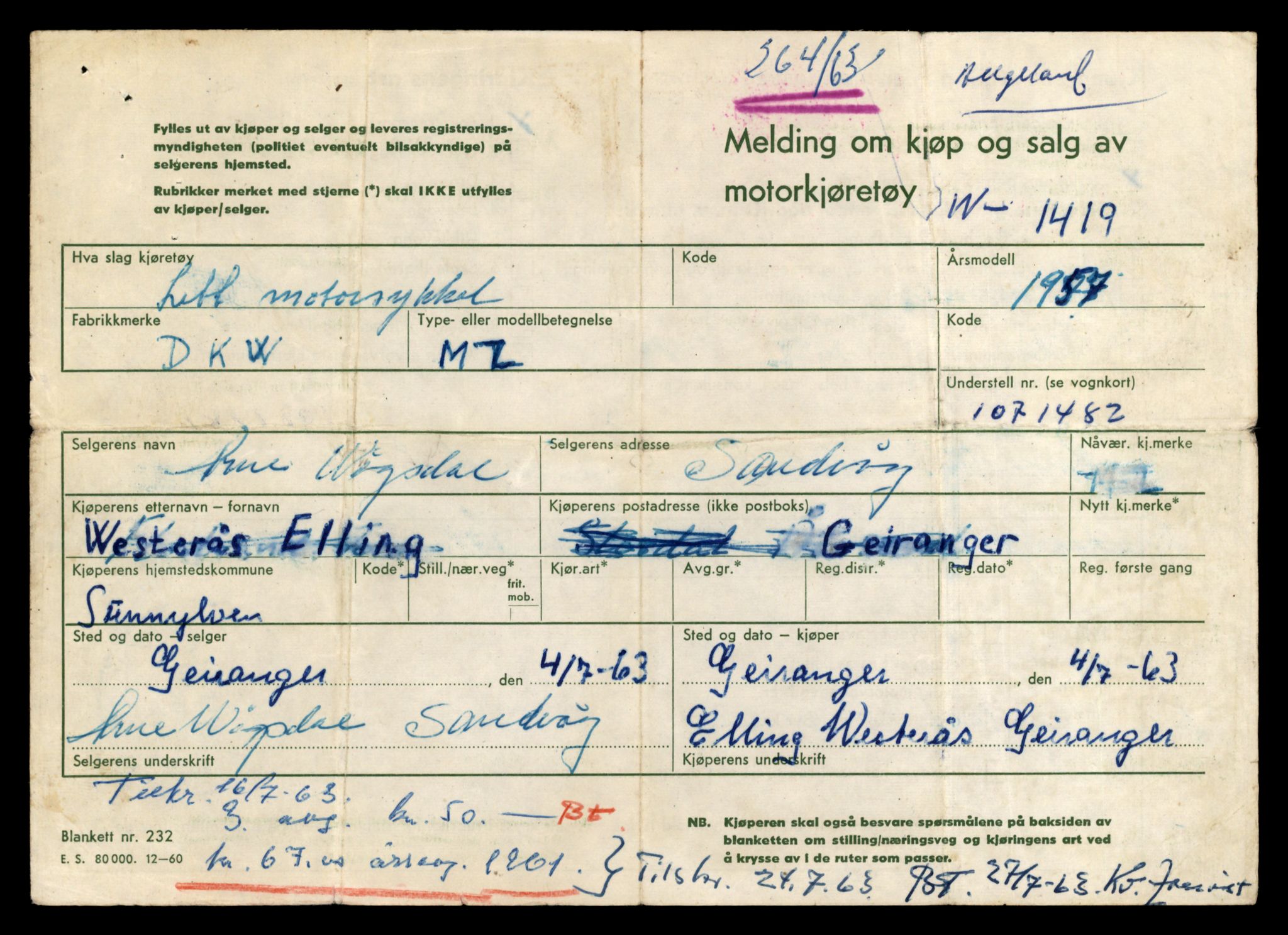 Møre og Romsdal vegkontor - Ålesund trafikkstasjon, SAT/A-4099/F/Fe/L0042: Registreringskort for kjøretøy T 13906 - T 14079, 1927-1998, p. 873