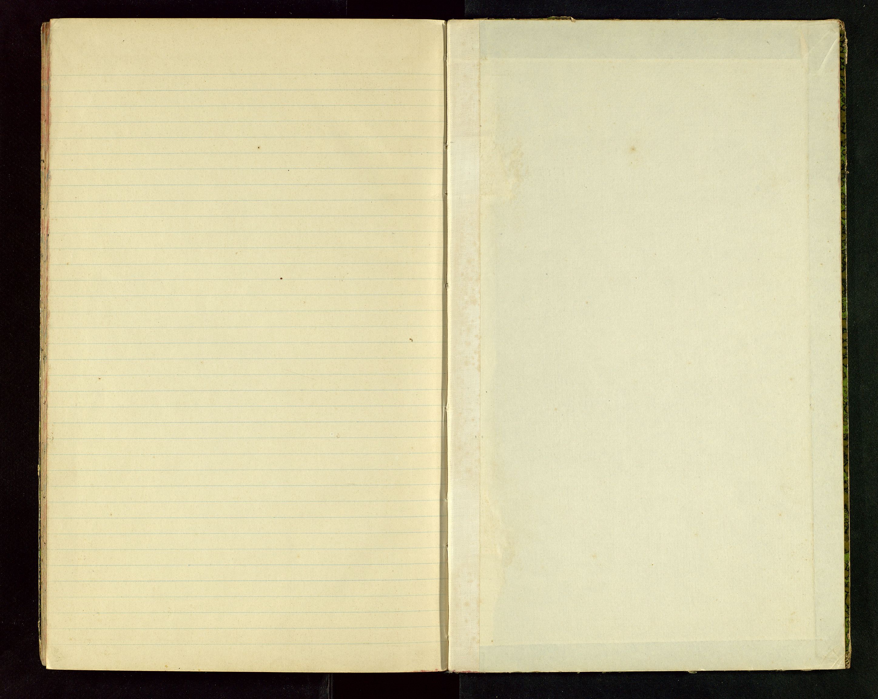 Domkirken sokneprestkontor, AV/SAST-A-101812/001/70/706BA/L0001: Birth register no. 1, 1942-1943