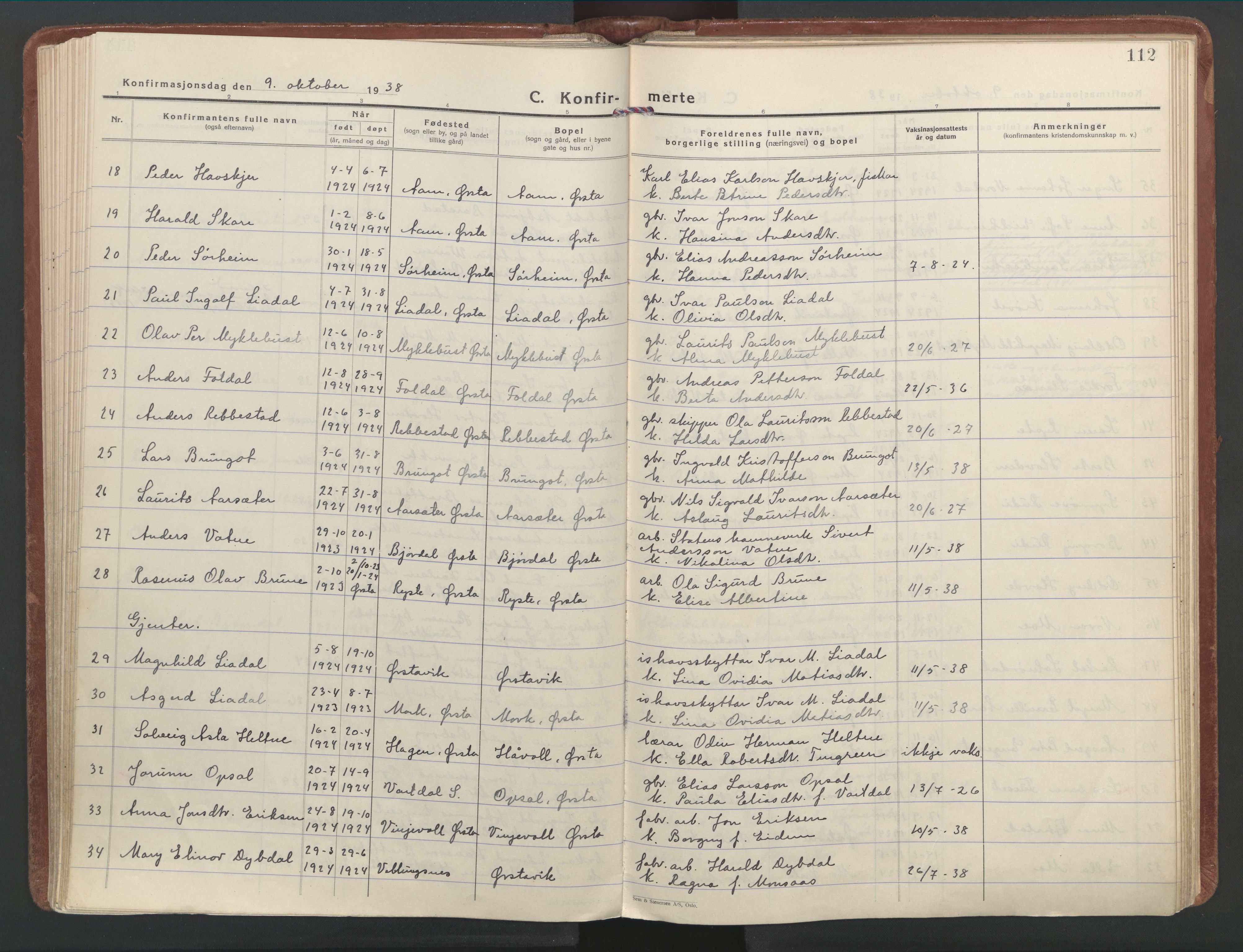 Ministerialprotokoller, klokkerbøker og fødselsregistre - Møre og Romsdal, AV/SAT-A-1454/513/L0181: Parish register (official) no. 513A08, 1930-1943, p. 112