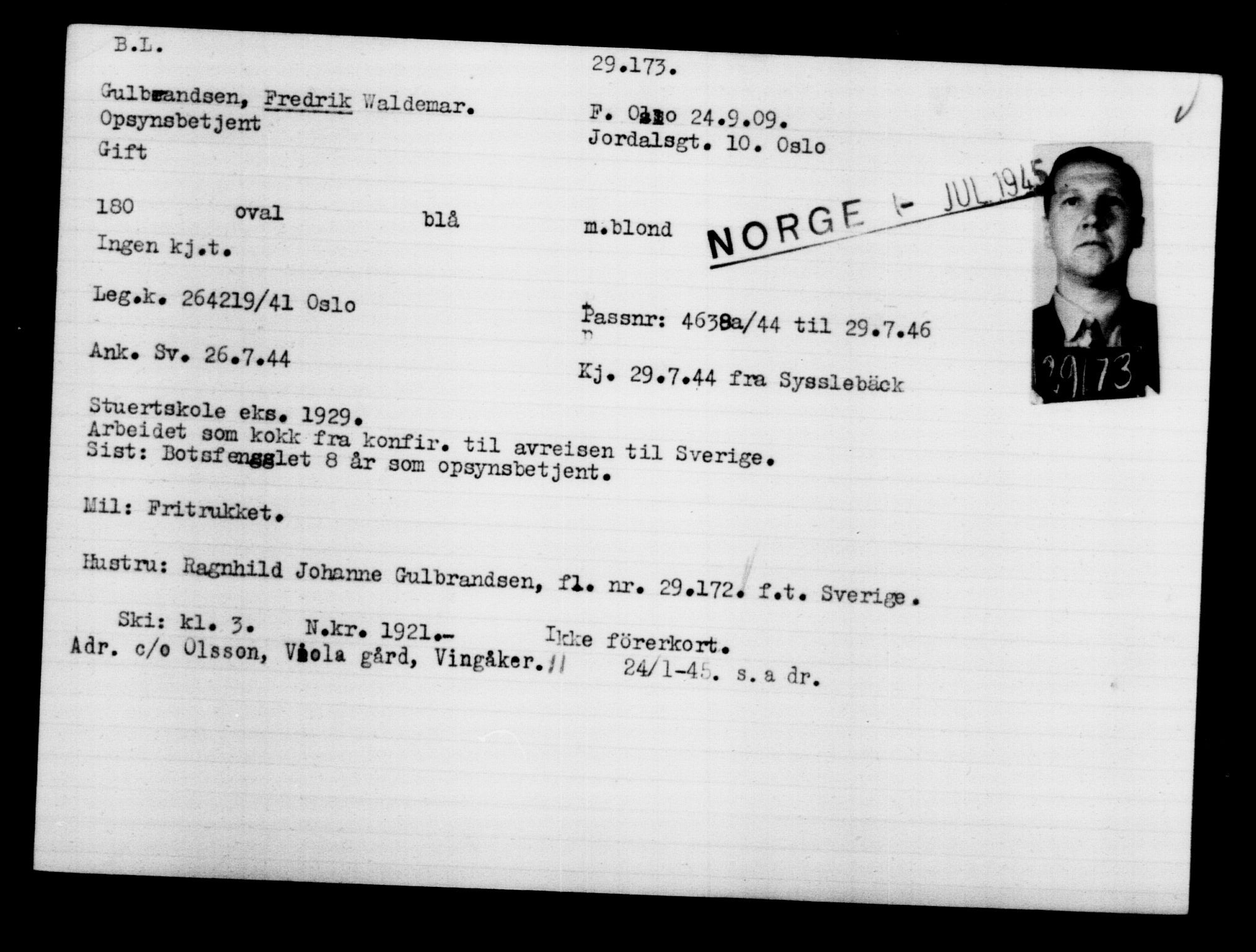 Utenriksstasjonene, Legasjonen i Stockholm, Flyktningkontoret, AV/RA-S-6753/V/Va/L0012: Kjesäterkartoteket, flyktninger med registreringsnr. 28300-31566, 1940-1945, p. 952