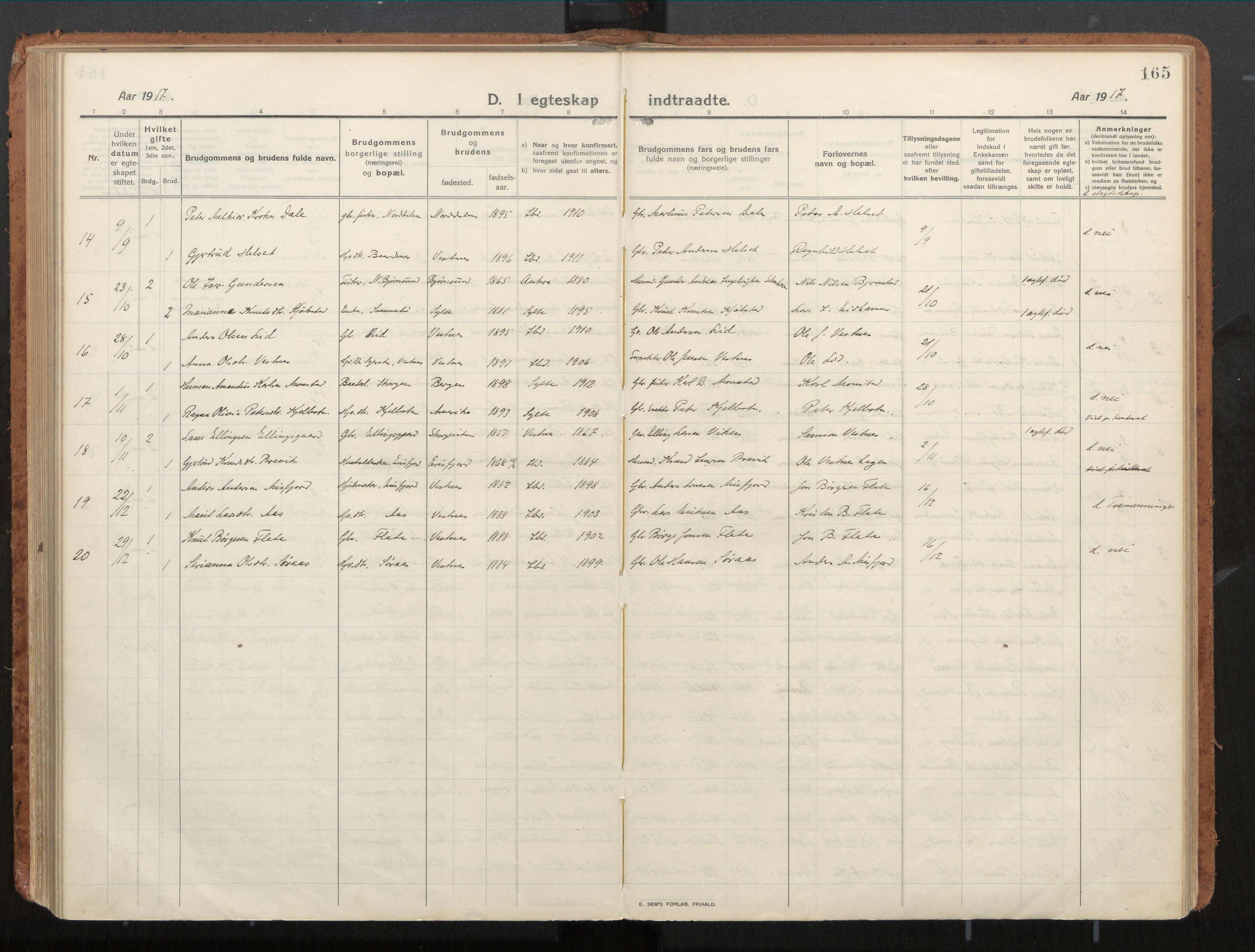 Ministerialprotokoller, klokkerbøker og fødselsregistre - Møre og Romsdal, AV/SAT-A-1454/539/L0534a: Parish register (official) no. 539A08, 1912-1935, p. 165