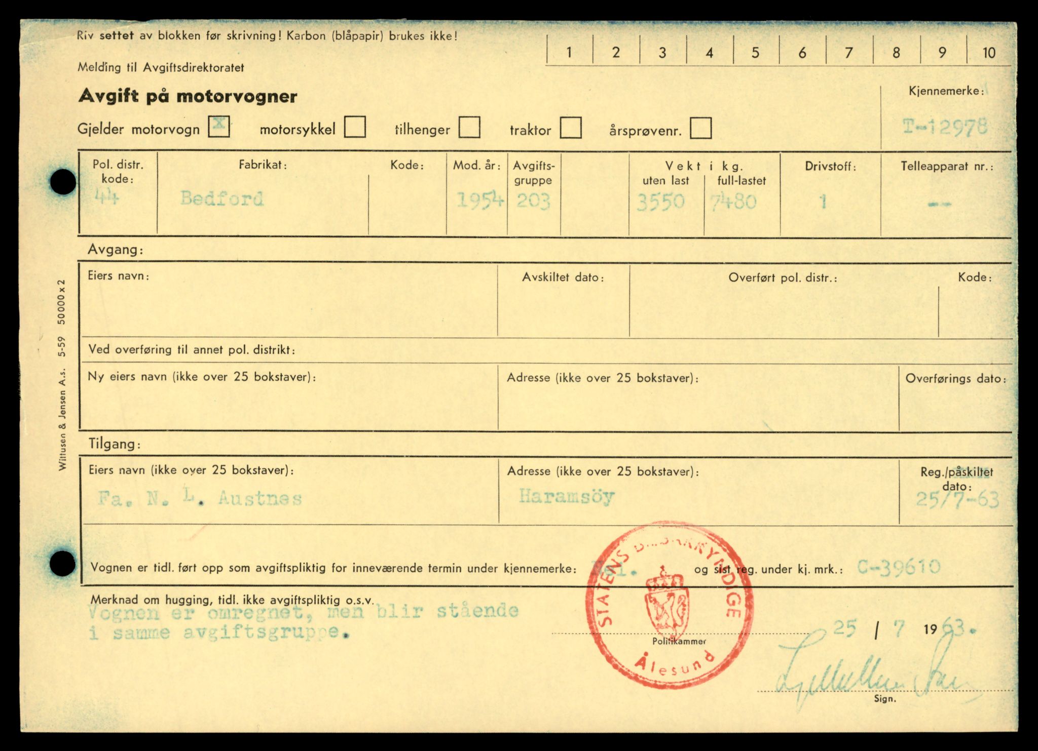 Møre og Romsdal vegkontor - Ålesund trafikkstasjon, AV/SAT-A-4099/F/Fe/L0036: Registreringskort for kjøretøy T 12831 - T 13030, 1927-1998, p. 2181