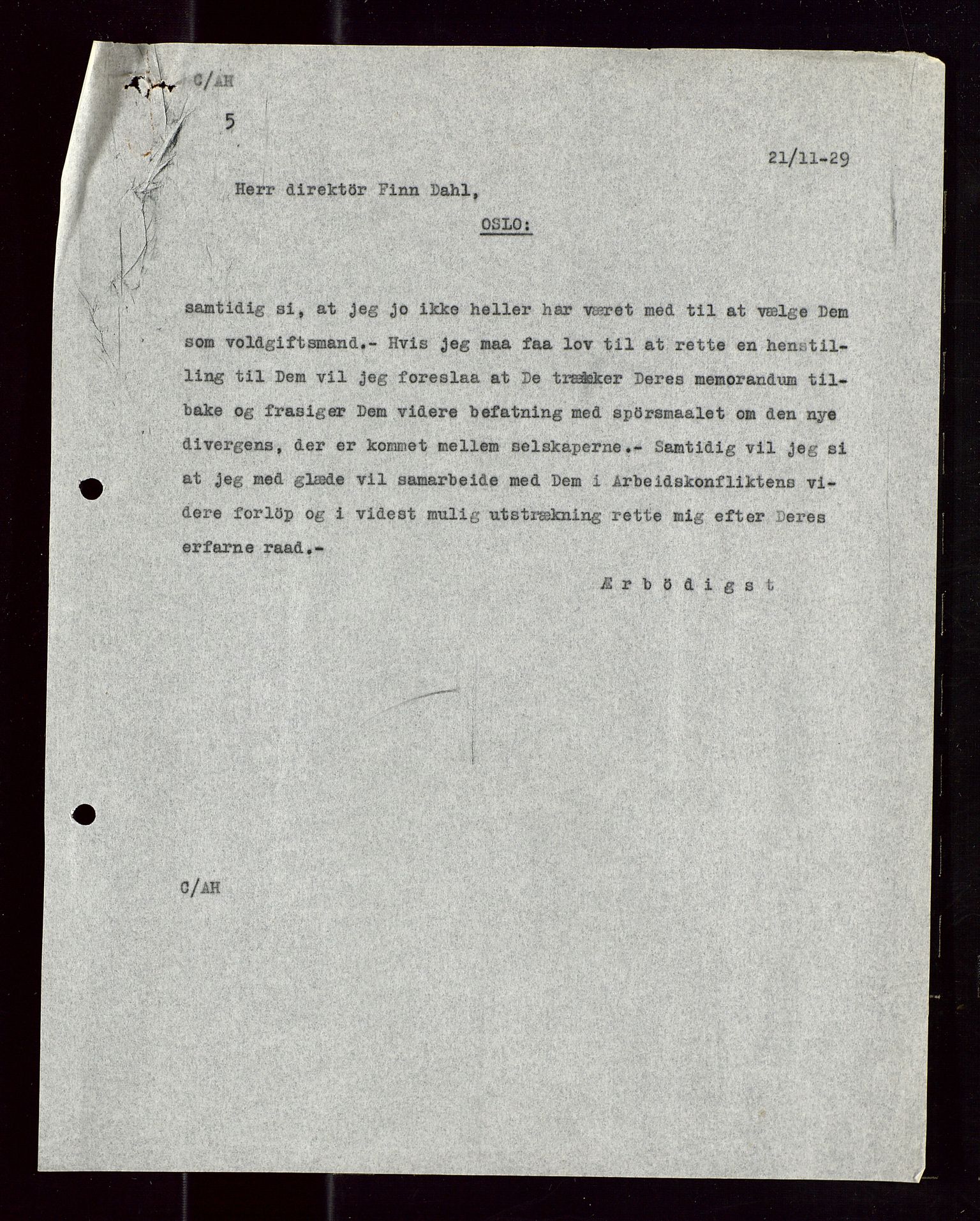 Pa 1521 - A/S Norske Shell, AV/SAST-A-101915/E/Ea/Eaa/L0018: Sjefskorrespondanse, 1929, p. 271