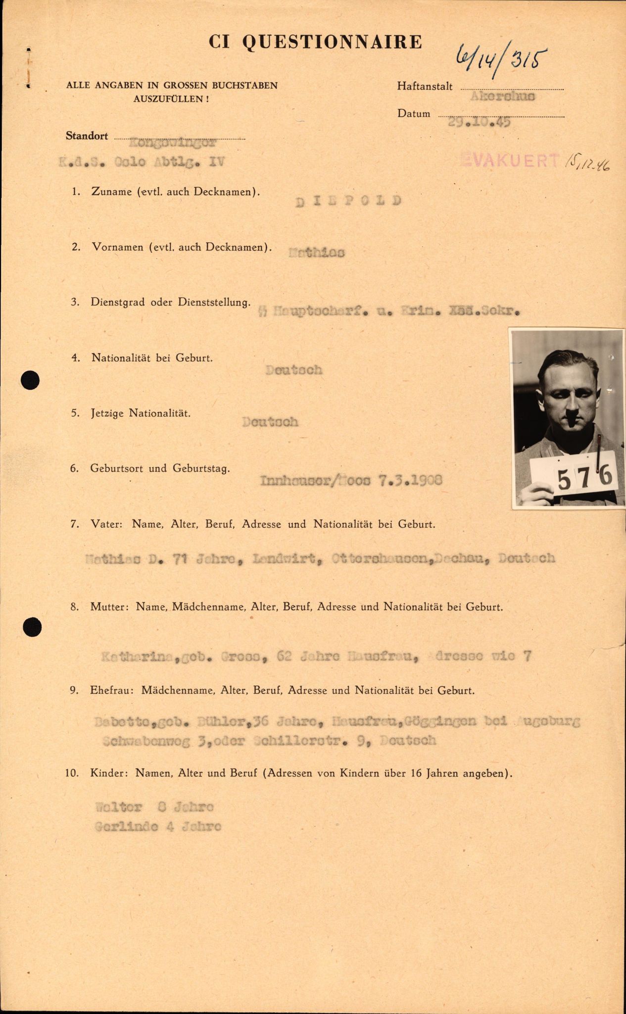 Forsvaret, Forsvarets overkommando II, AV/RA-RAFA-3915/D/Db/L0006: CI Questionaires. Tyske okkupasjonsstyrker i Norge. Tyskere., 1945-1946, p. 48