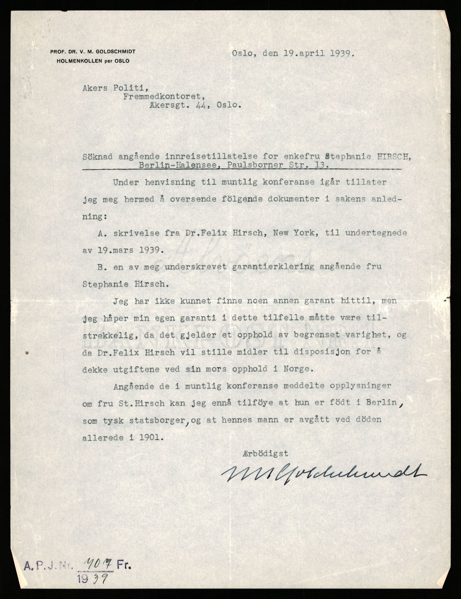 Sentralpasskontoret/Statens utlendingskontor, AV/RA-S-1561/D/Da/Daa/L0344: Journalsaker, nr. 3290 - 3380, 1940, p. 29