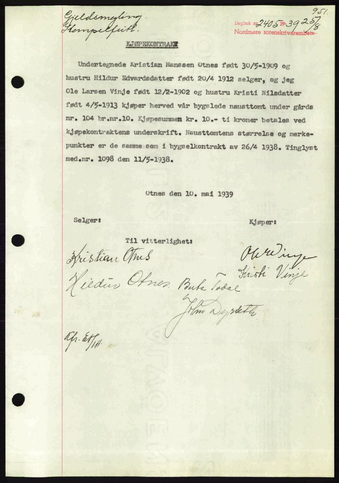 Nordmøre sorenskriveri, AV/SAT-A-4132/1/2/2Ca: Mortgage book no. B85, 1939-1939, Diary no: : 2405/1939