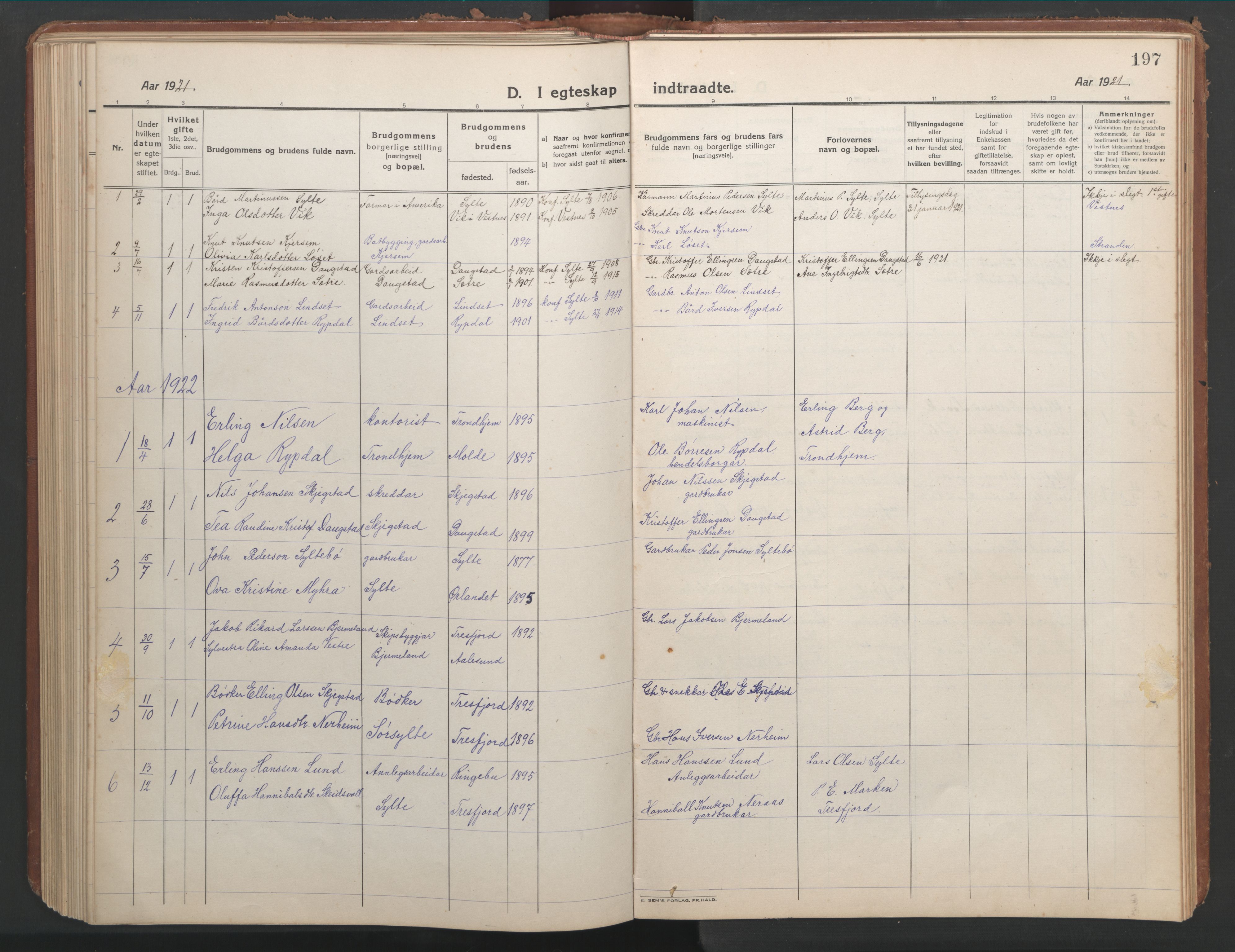 Ministerialprotokoller, klokkerbøker og fødselsregistre - Møre og Romsdal, SAT/A-1454/541/L0548: Parish register (copy) no. 541C03, 1921-1960, p. 197