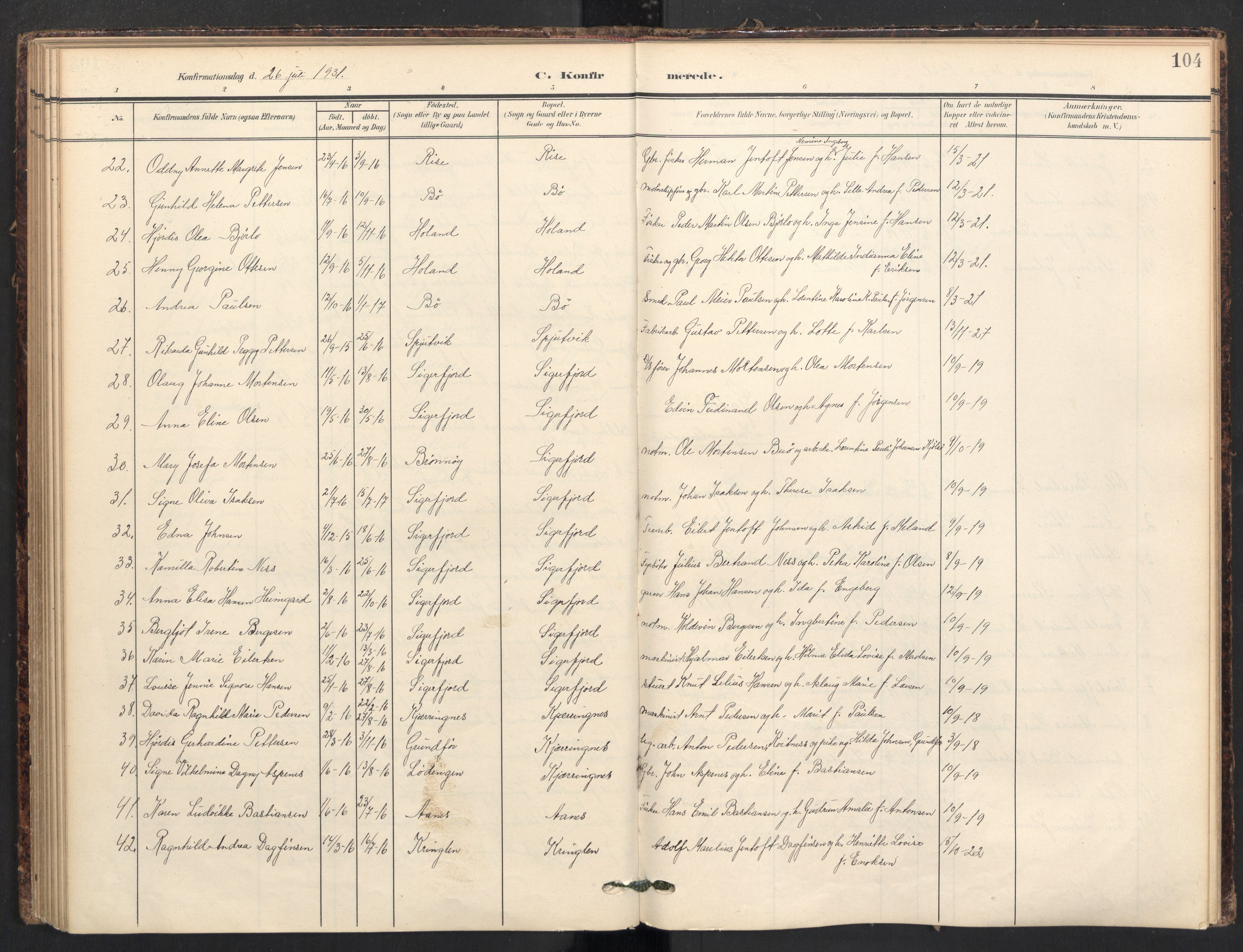 Ministerialprotokoller, klokkerbøker og fødselsregistre - Nordland, SAT/A-1459/895/L1375: Parish register (official) no. 895A10, 1907-1938, p. 104