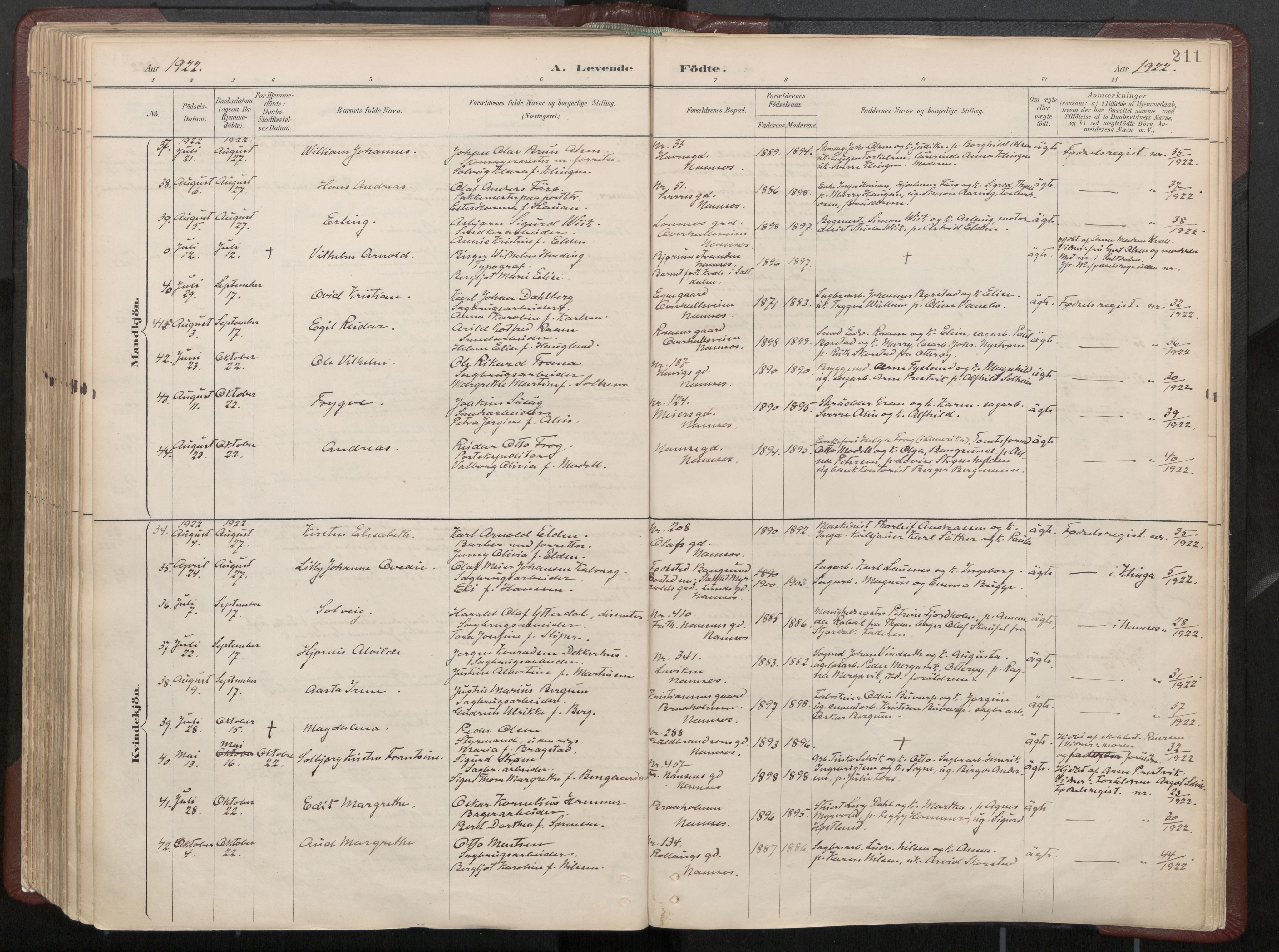 Ministerialprotokoller, klokkerbøker og fødselsregistre - Nord-Trøndelag, AV/SAT-A-1458/768/L0574: Parish register (official) no. 768A08, 1887-1927, p. 211