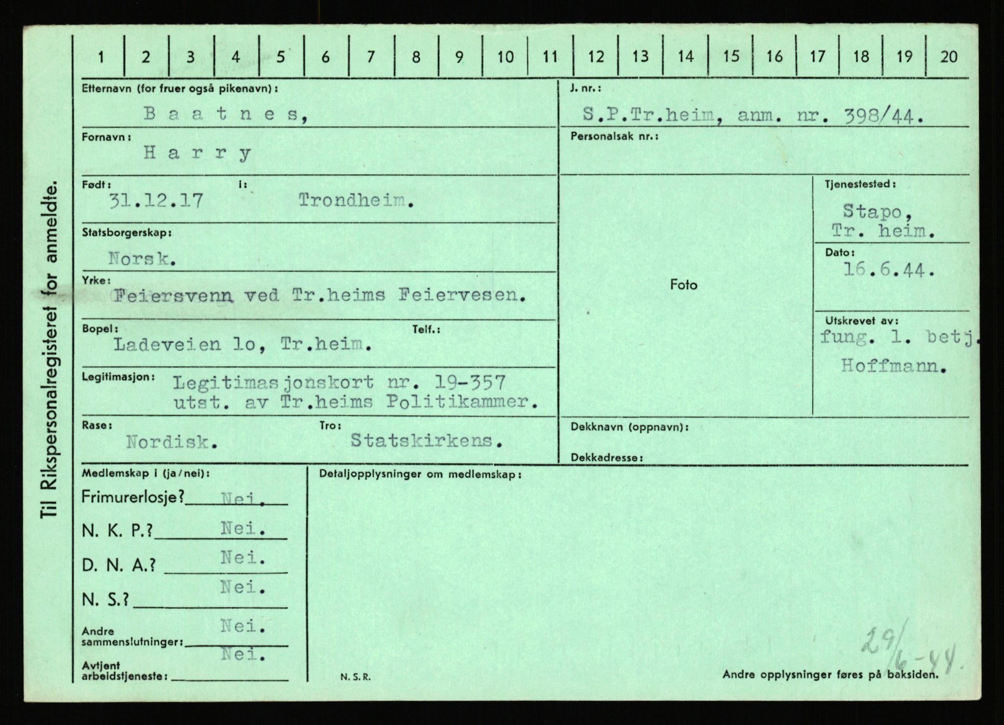 Statspolitiet - Hovedkontoret / Osloavdelingen, AV/RA-S-1329/C/Ca/L0002: Arneberg - Brand, 1943-1945, p. 911