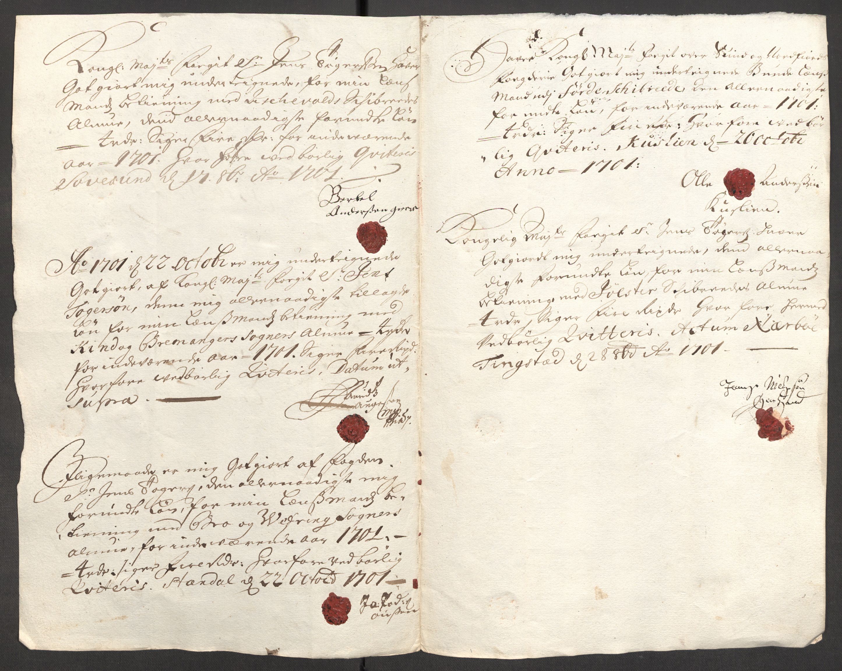 Rentekammeret inntil 1814, Reviderte regnskaper, Fogderegnskap, AV/RA-EA-4092/R53/L3425: Fogderegnskap Sunn- og Nordfjord, 1700-1701, p. 443