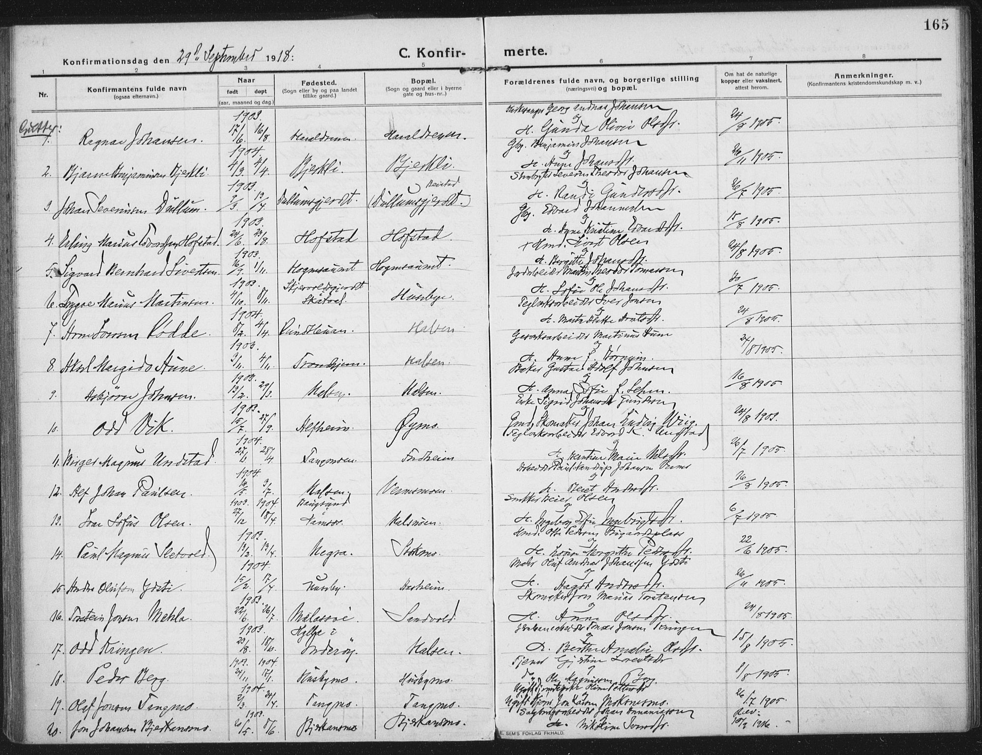 Ministerialprotokoller, klokkerbøker og fødselsregistre - Nord-Trøndelag, SAT/A-1458/709/L0083: Parish register (official) no. 709A23, 1916-1928, p. 165