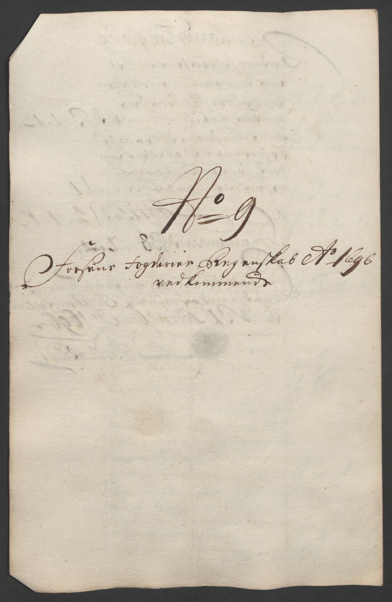 Rentekammeret inntil 1814, Reviderte regnskaper, Fogderegnskap, AV/RA-EA-4092/R57/L3851: Fogderegnskap Fosen, 1695-1696, p. 276