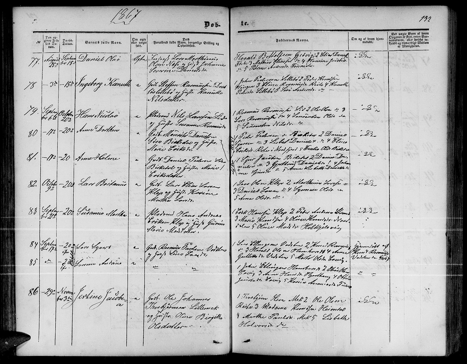 Ministerialprotokoller, klokkerbøker og fødselsregistre - Møre og Romsdal, AV/SAT-A-1454/511/L0157: Parish register (copy) no. 511C03, 1864-1884, p. 132