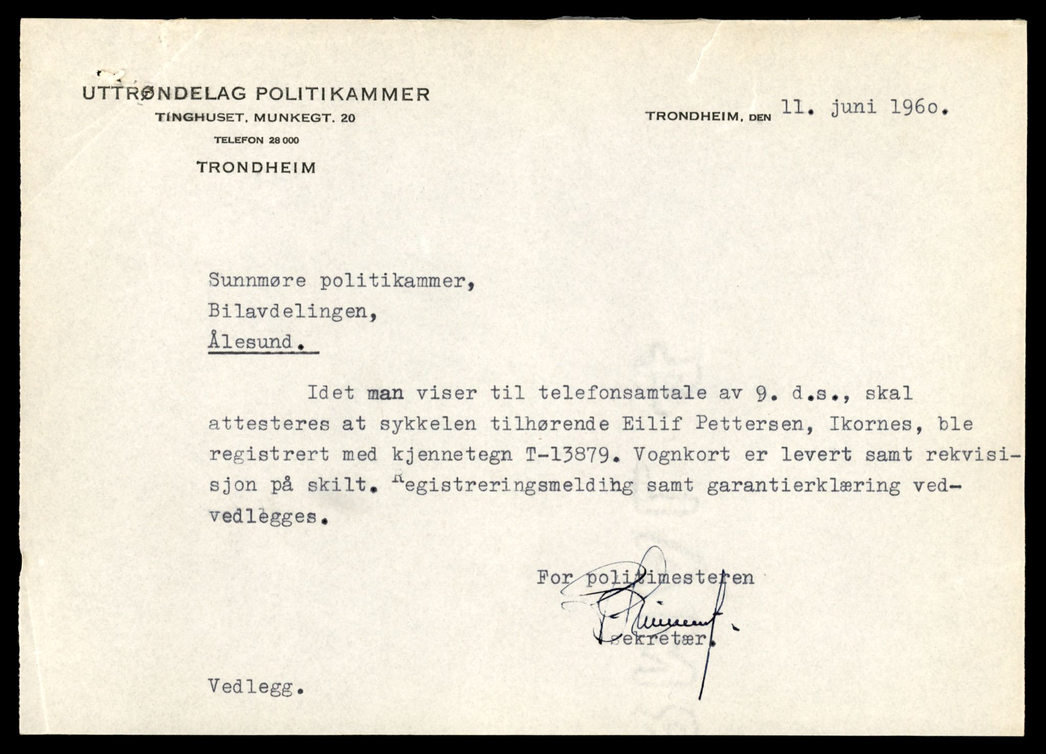 Møre og Romsdal vegkontor - Ålesund trafikkstasjon, AV/SAT-A-4099/F/Fe/L0041: Registreringskort for kjøretøy T 13710 - T 13905, 1927-1998, p. 2961