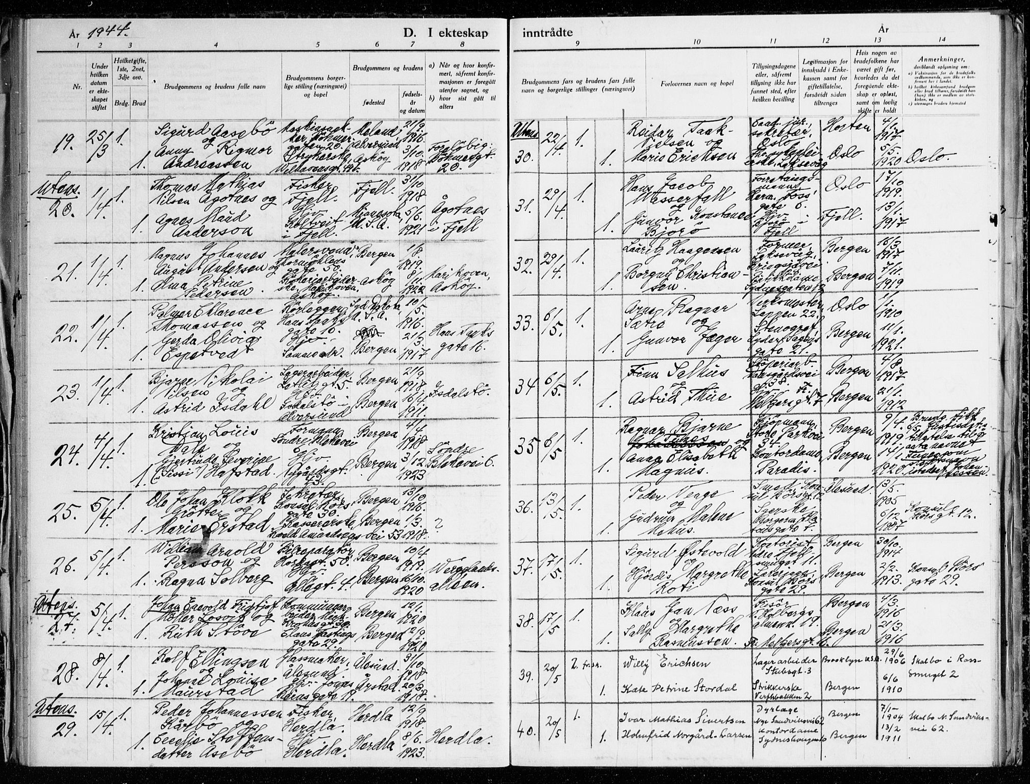 Johanneskirken sokneprestembete, AV/SAB-A-76001/H/Haa: Parish register (official) no. H 1, 1942-1945