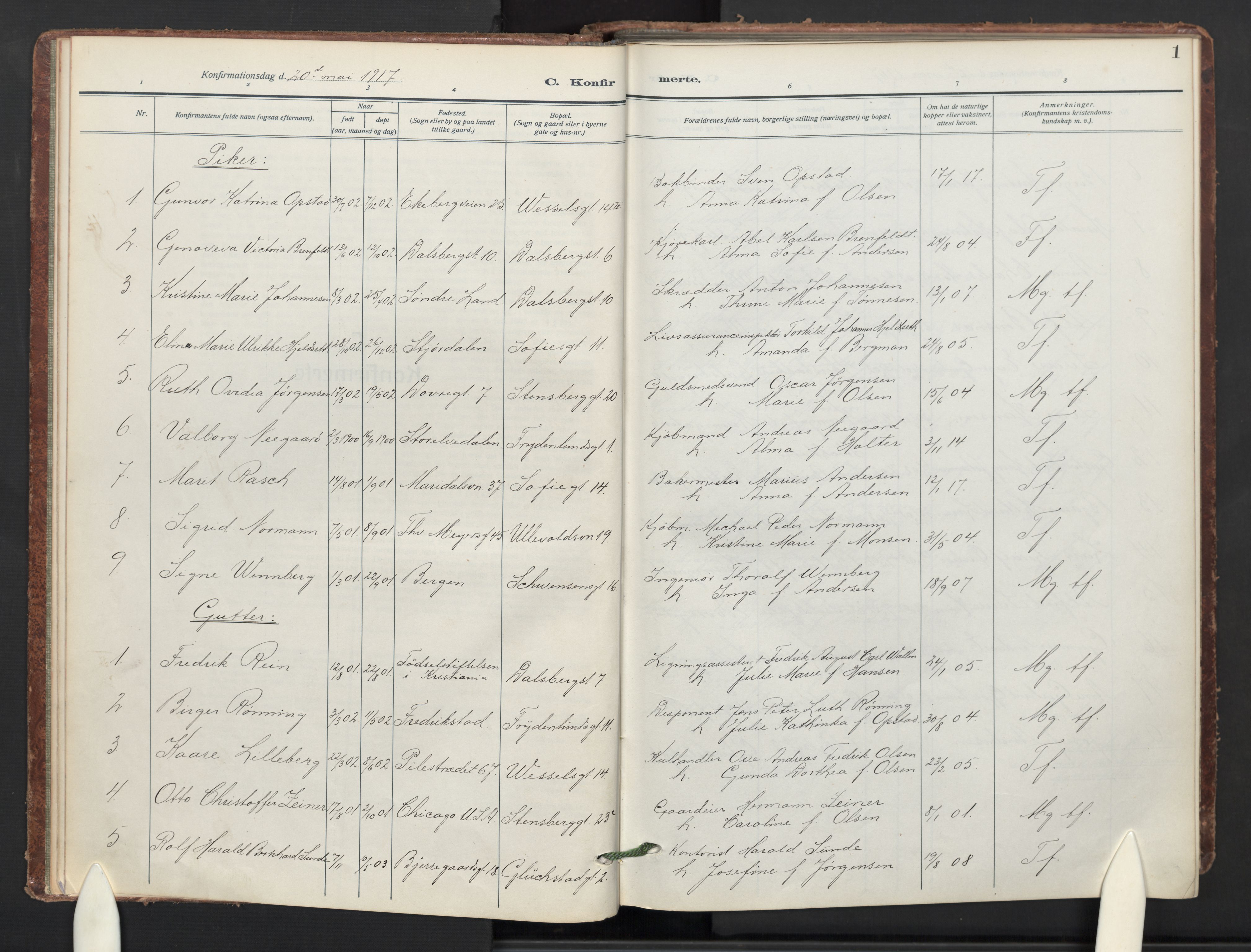 Markus prestekontor Kirkebøker, AV/SAO-A-10830/F/L0002: Parish register (official) no. 2, 1917-1949, p. 1