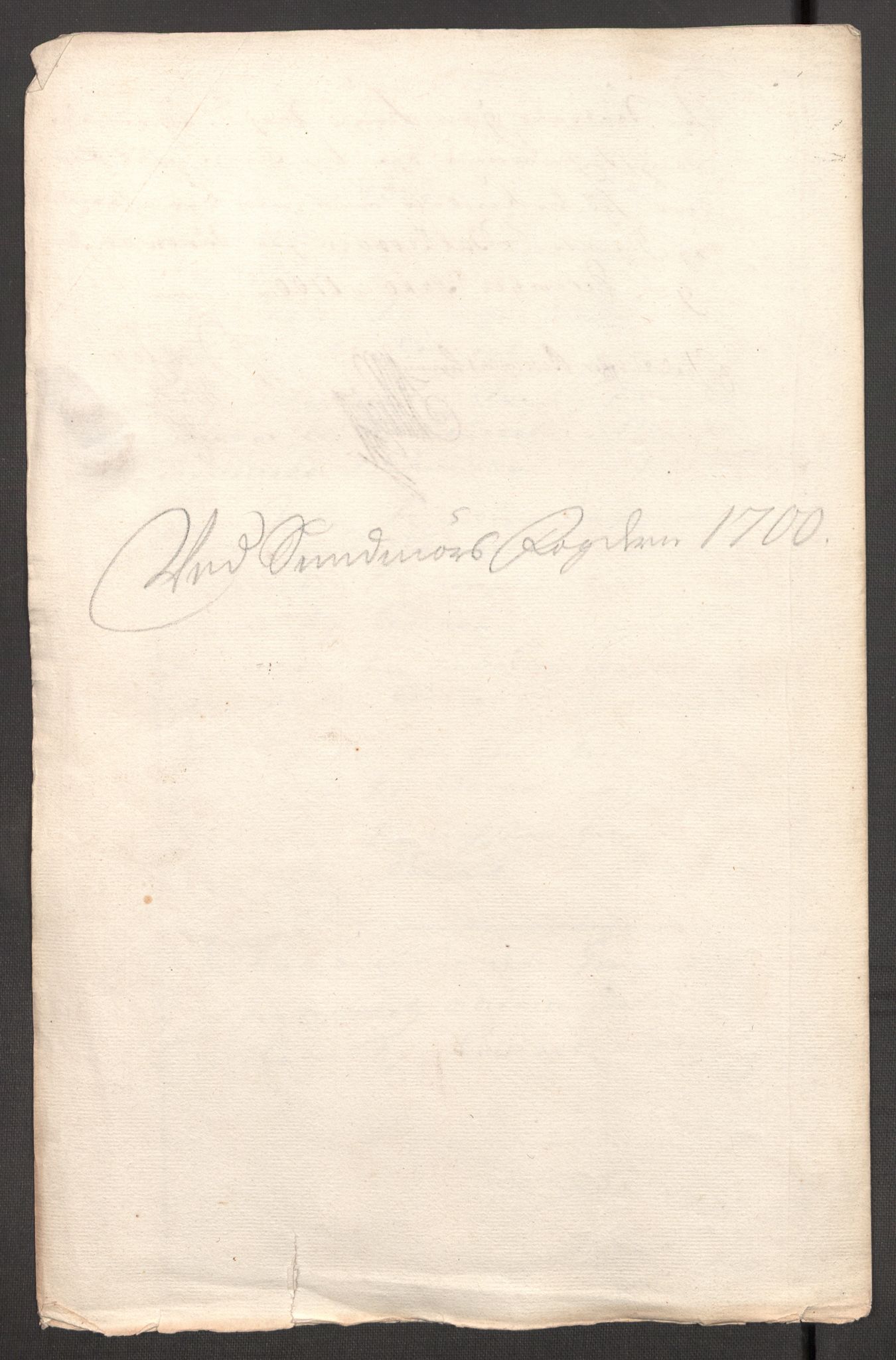 Rentekammeret inntil 1814, Reviderte regnskaper, Fogderegnskap, AV/RA-EA-4092/R54/L3558: Fogderegnskap Sunnmøre, 1700-1701, p. 259