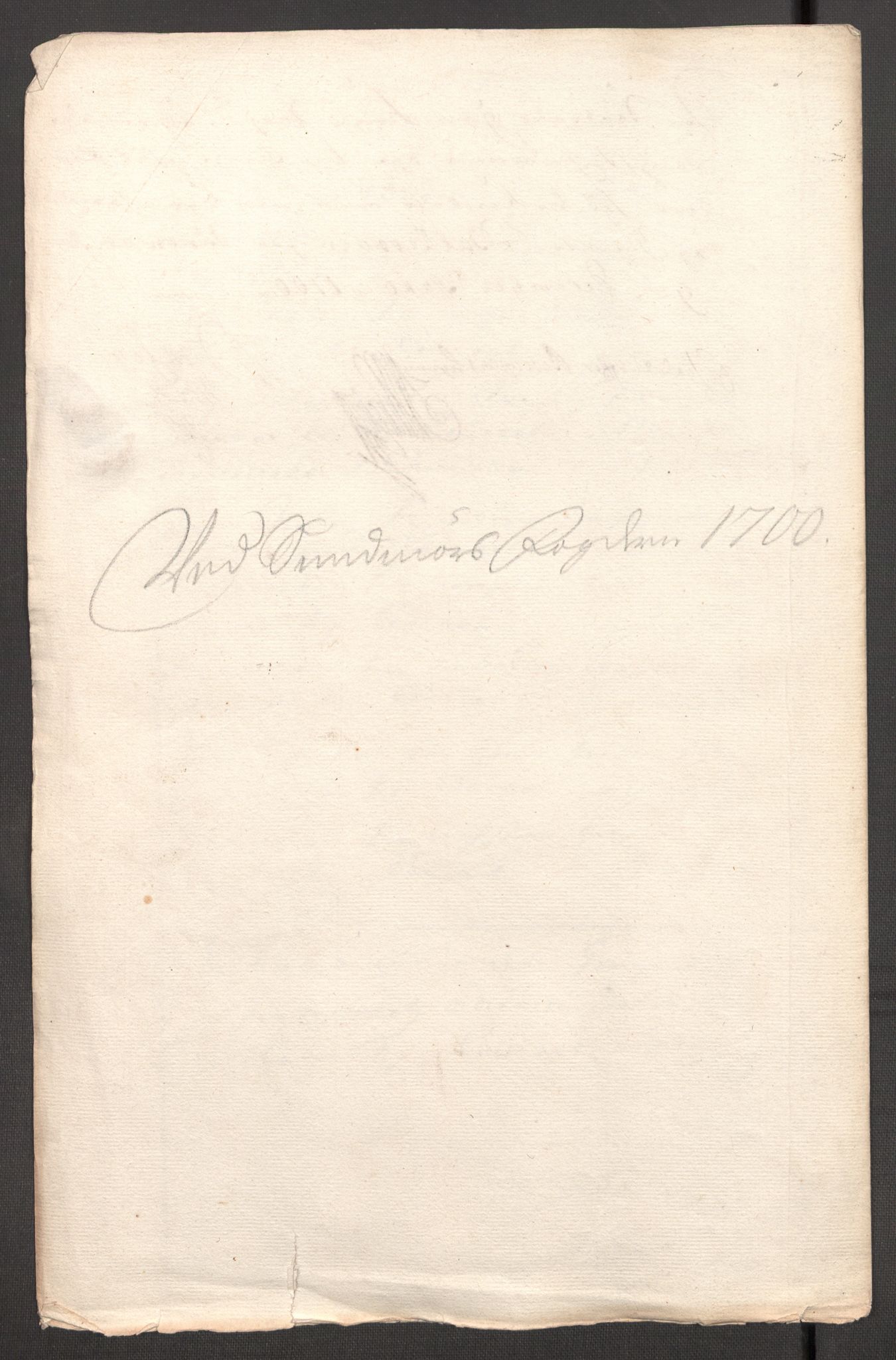 Rentekammeret inntil 1814, Reviderte regnskaper, Fogderegnskap, AV/RA-EA-4092/R54/L3558: Fogderegnskap Sunnmøre, 1700-1701, p. 259