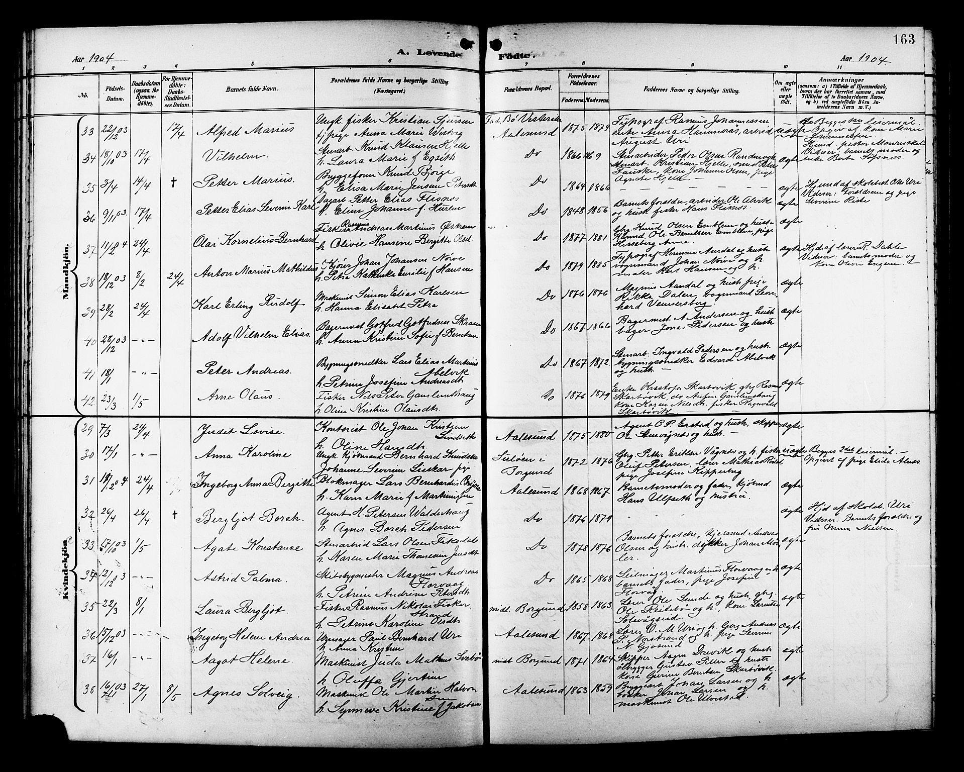 Ministerialprotokoller, klokkerbøker og fødselsregistre - Møre og Romsdal, SAT/A-1454/529/L0468: Parish register (copy) no. 529C05, 1897-1908, p. 163