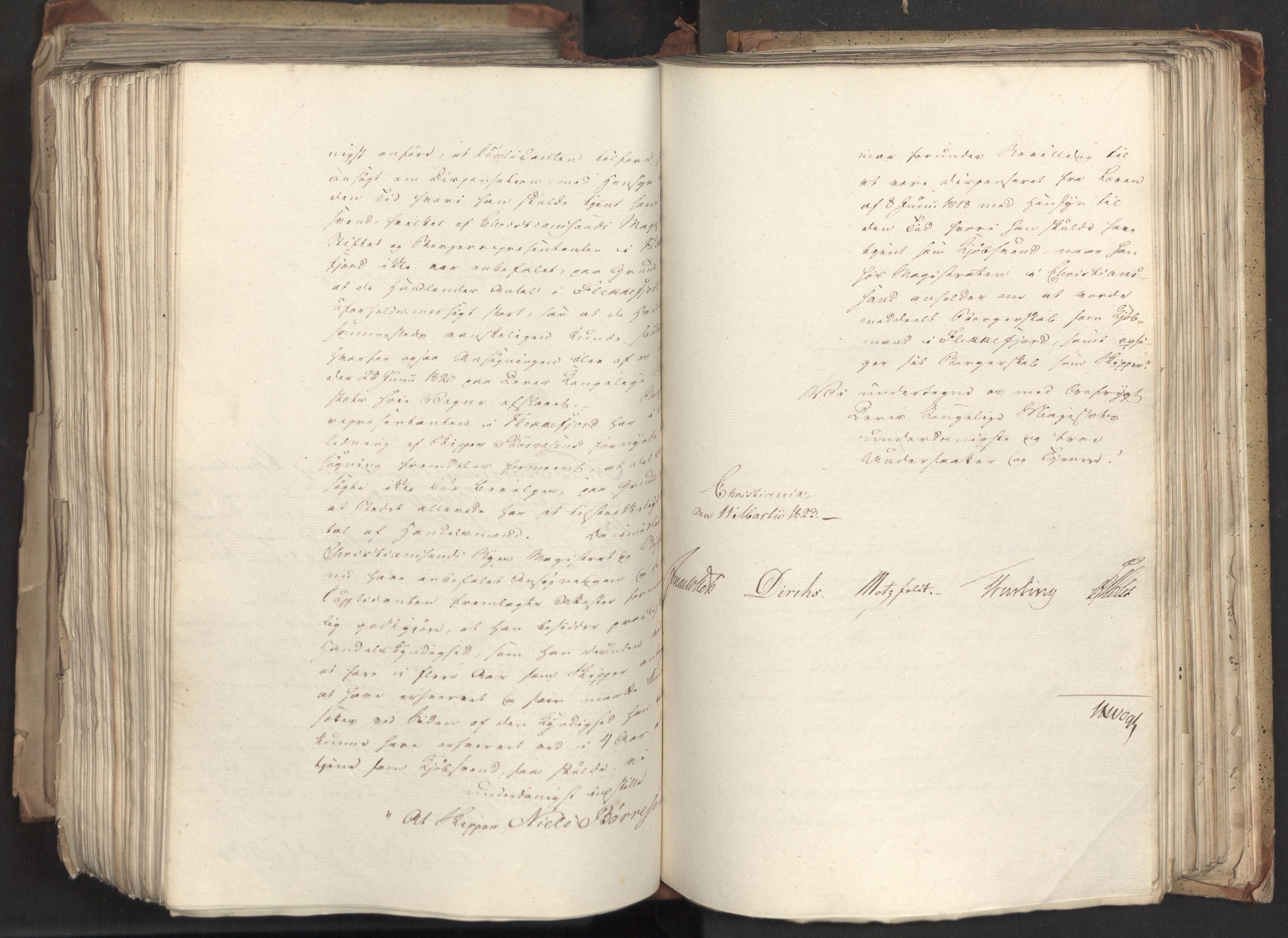 Statsrådsavdelingen i Stockholm, AV/RA-S-1003/D/Da/L0033: Regjeringsinnstillinger nr. 1-274, 1823, p. 528