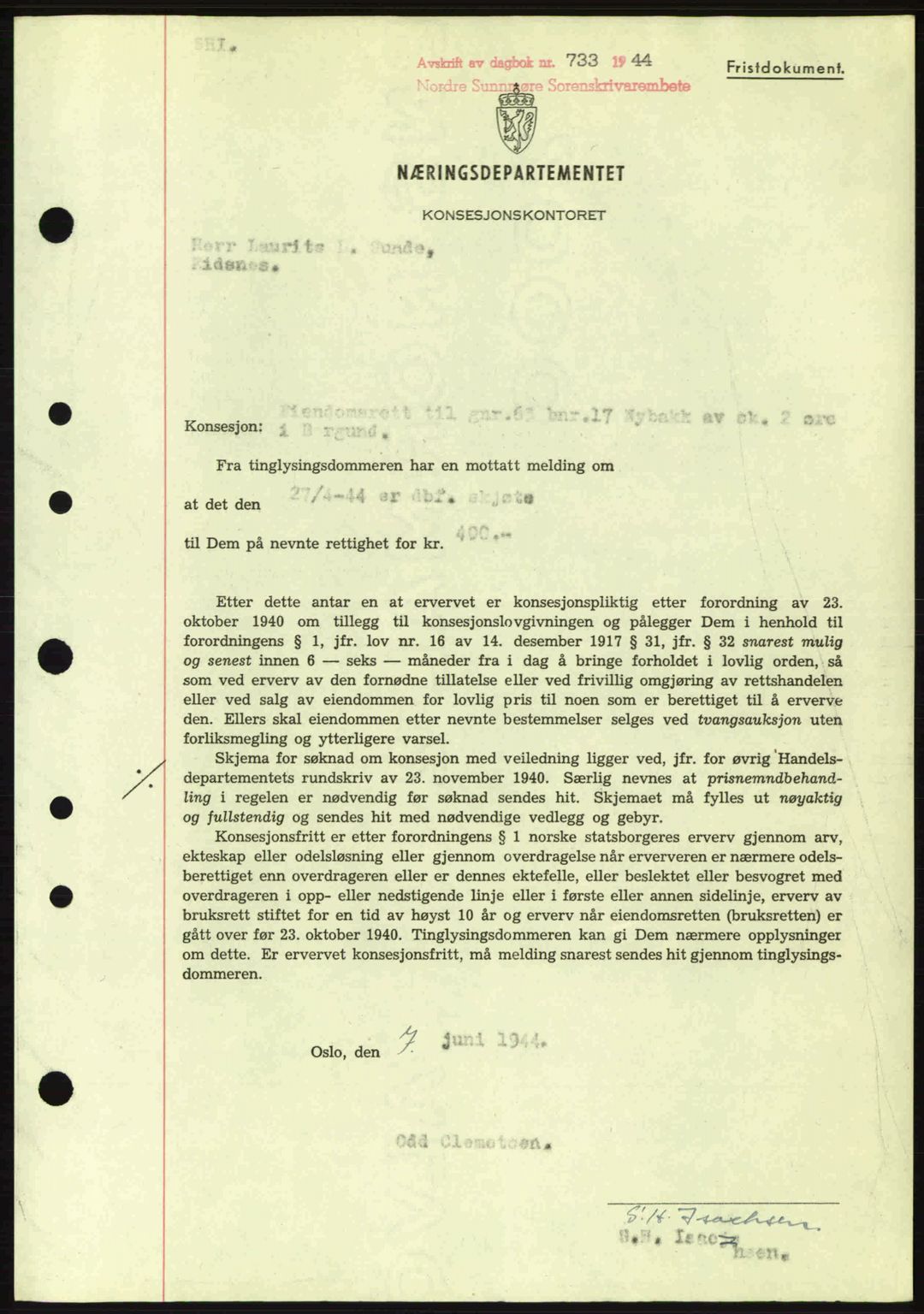 Nordre Sunnmøre sorenskriveri, SAT/A-0006/1/2/2C/2Ca: Mortgage book no. B6-14 a, 1942-1945, Diary no: : 733/1944
