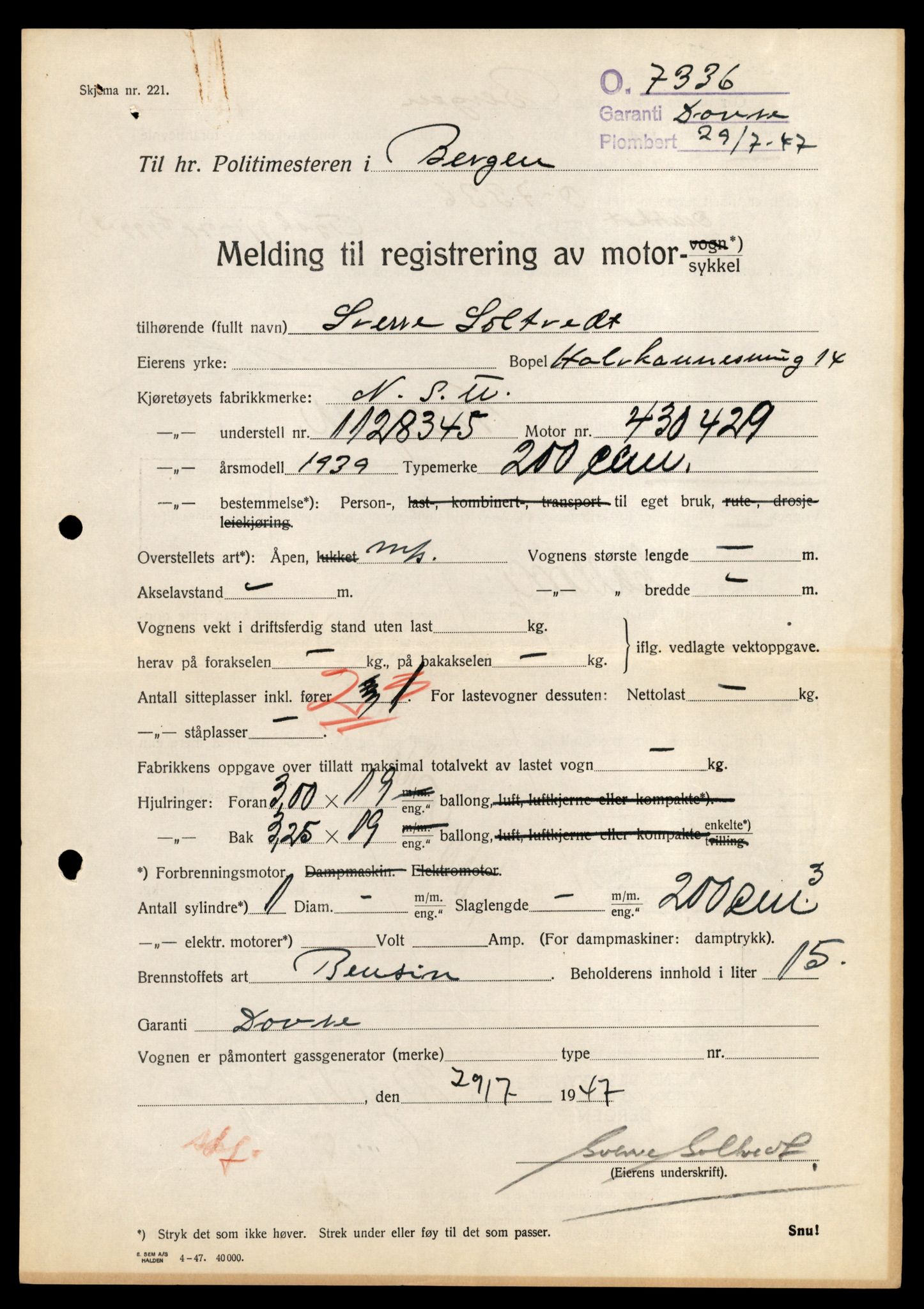 Møre og Romsdal vegkontor - Ålesund trafikkstasjon, SAT/A-4099/F/Fe/L0037: Registreringskort for kjøretøy T 13031 - T 13179, 1927-1998, p. 2672