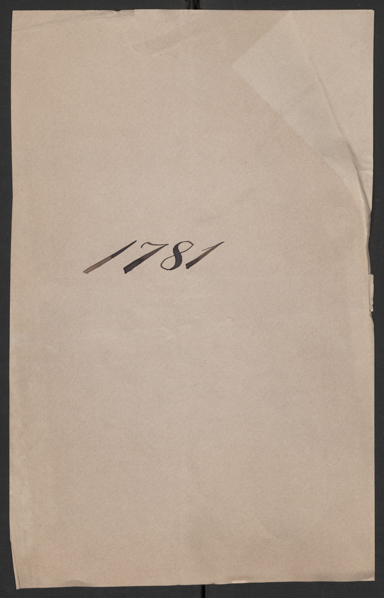 Oslo politidistrikt, AV/SAO-A-10085/D/Da/L0003: Innkomne brev, pro memoria m.v., 1781, p. 1