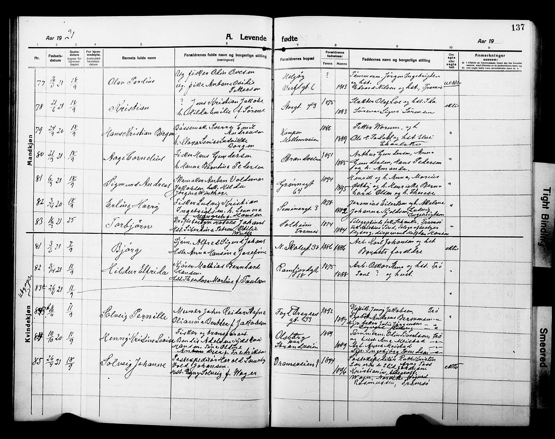 Tromsø sokneprestkontor/stiftsprosti/domprosti, AV/SATØ-S-1343/G/Gb/L0009klokker: Parish register (copy) no. 9, 1915-1925, p. 137