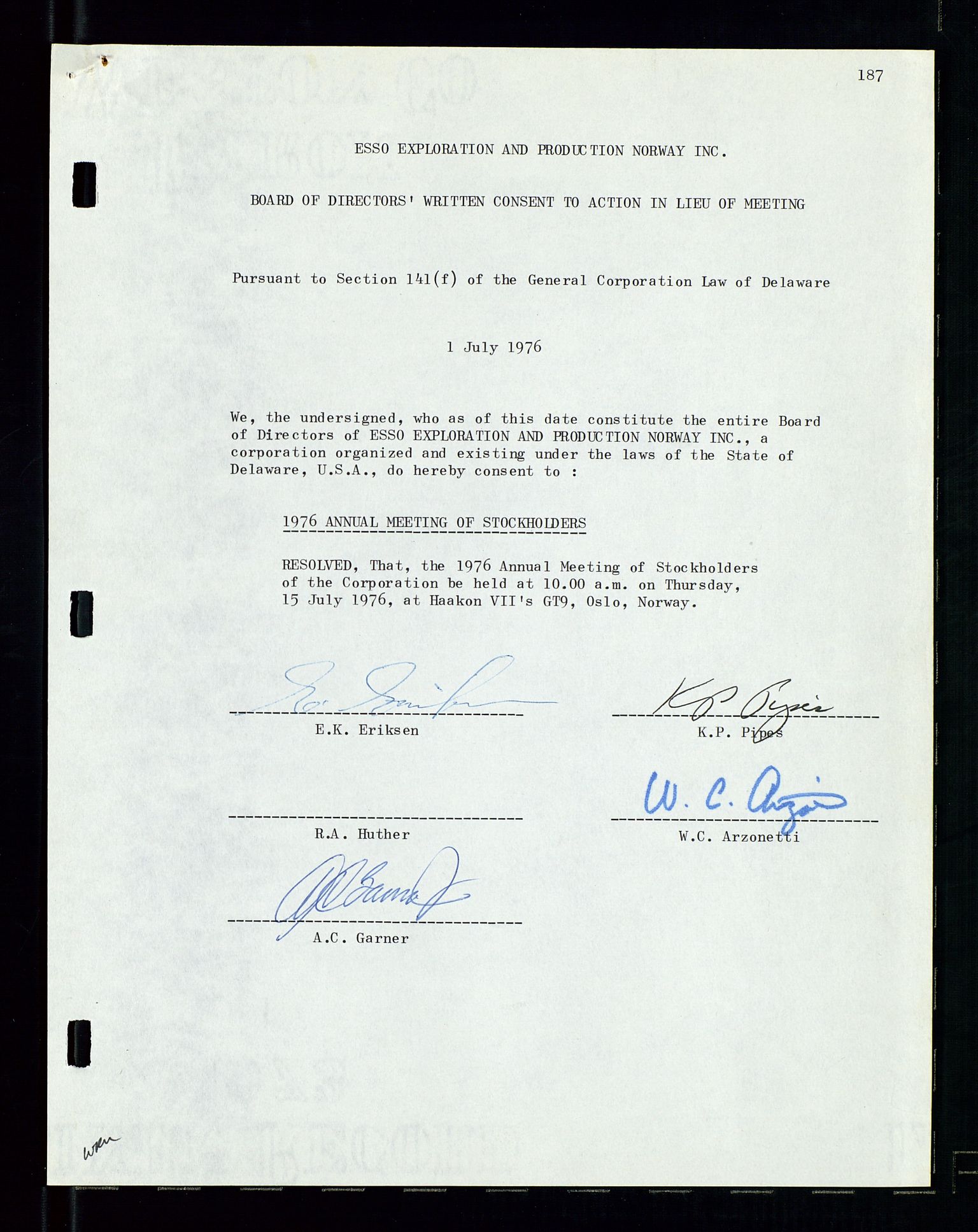 Pa 1512 - Esso Exploration and Production Norway Inc., AV/SAST-A-101917/A/Aa/L0001/0002: Styredokumenter / Corporate records, Board meeting minutes, Agreements, Stocholder meetings, 1975-1979, p. 29