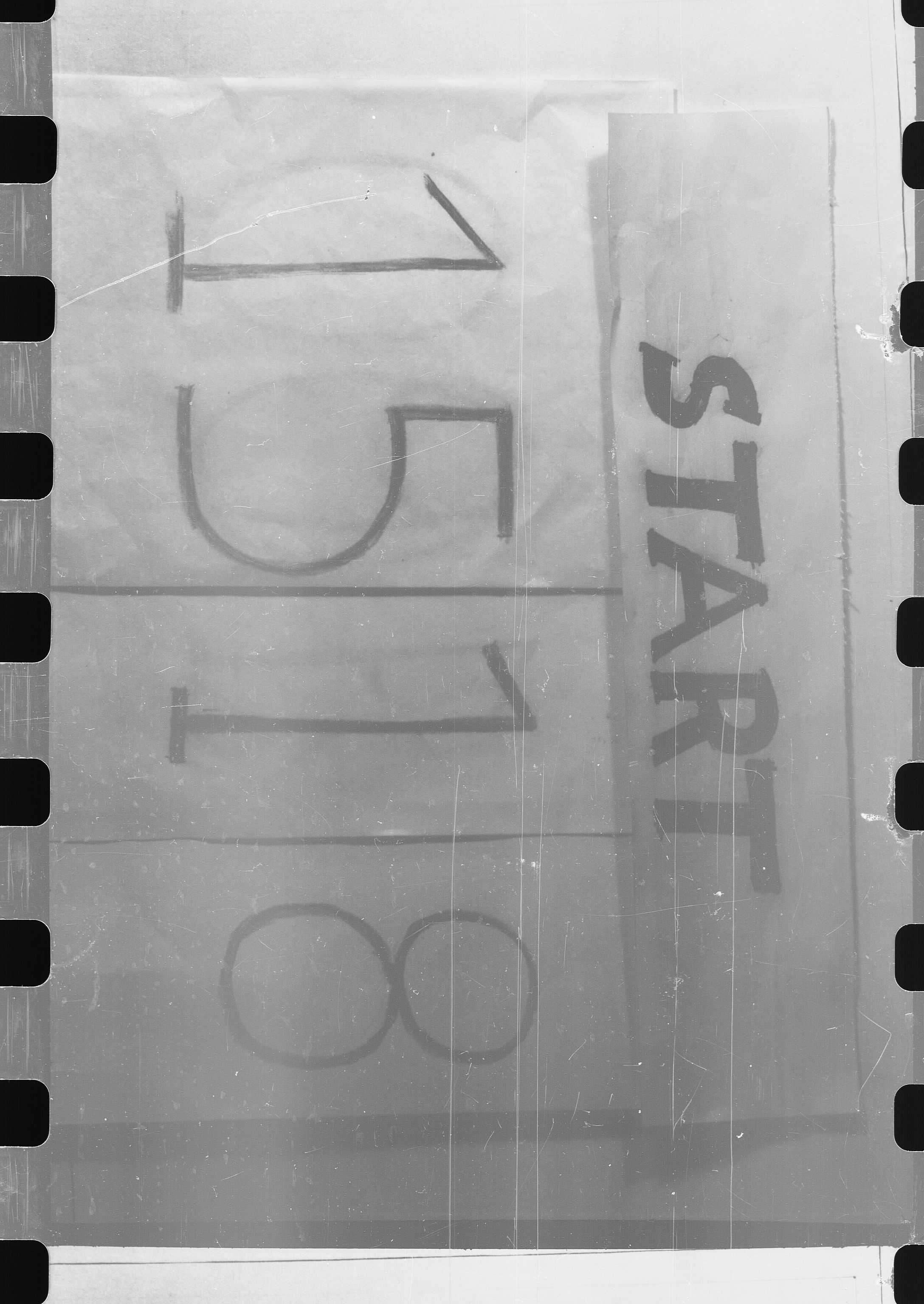 Documents Section, RA/RAFA-2200/V/L0069: Film med LMDC Serial Number., 1940-1945, p. 95