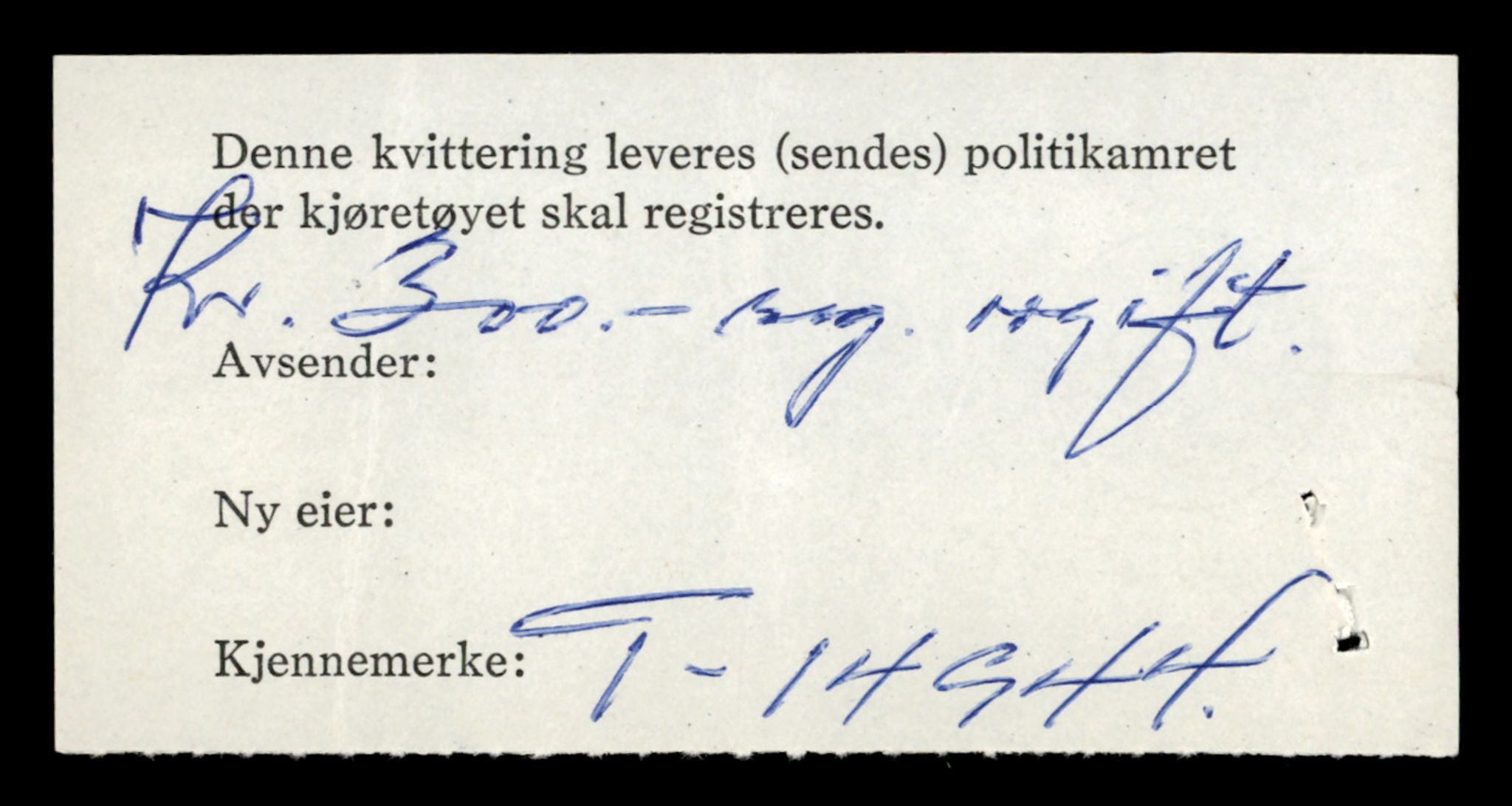 Møre og Romsdal vegkontor - Ålesund trafikkstasjon, AV/SAT-A-4099/F/Fe/L0049: Registreringskort for kjøretøy T 14864 - T 18613, 1927-1998, p. 1868
