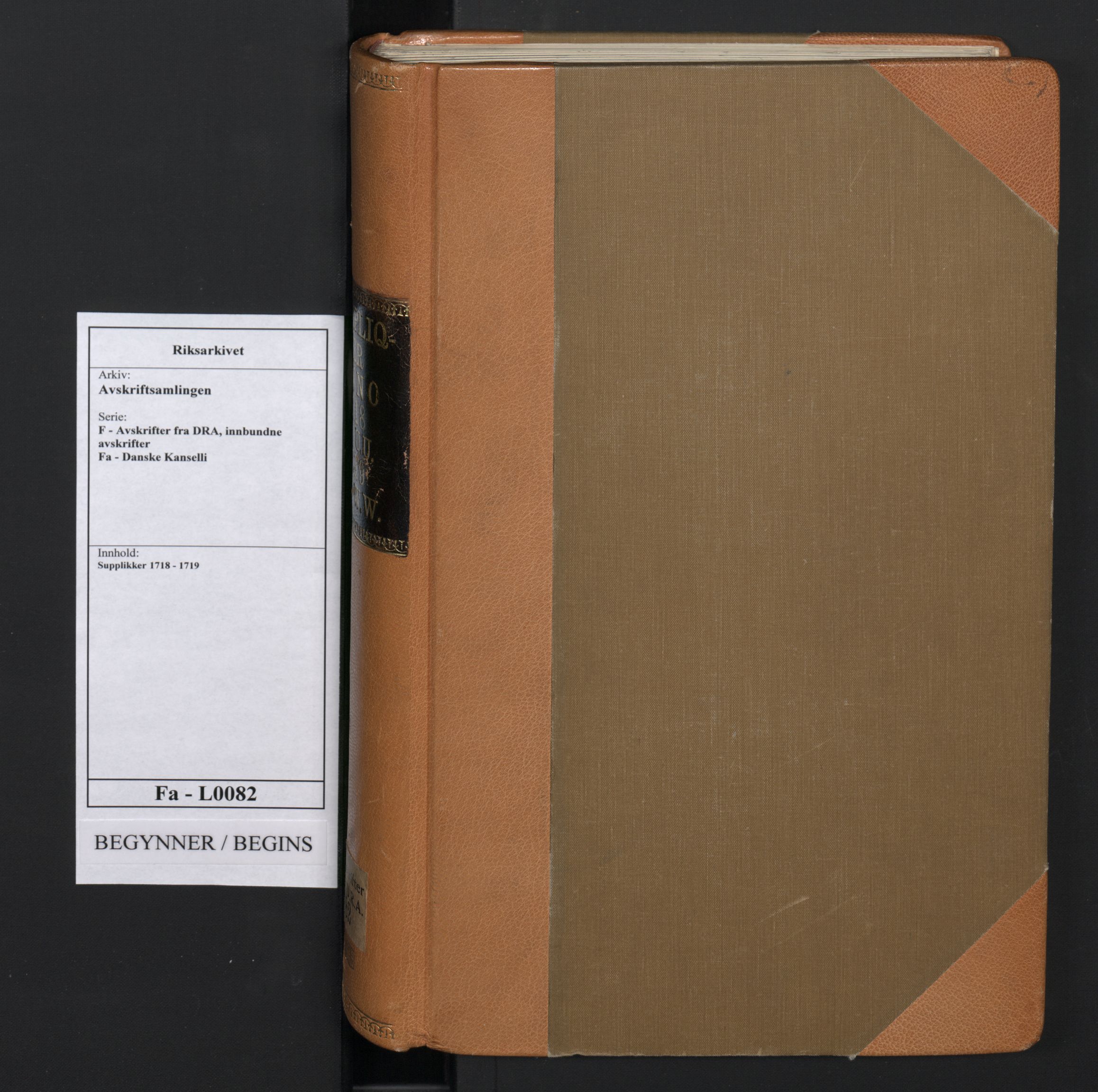 Avskriftsamlingen, AV/RA-EA-4022/F/Fa/L0082: Supplikker, 1718-1719, p. 1