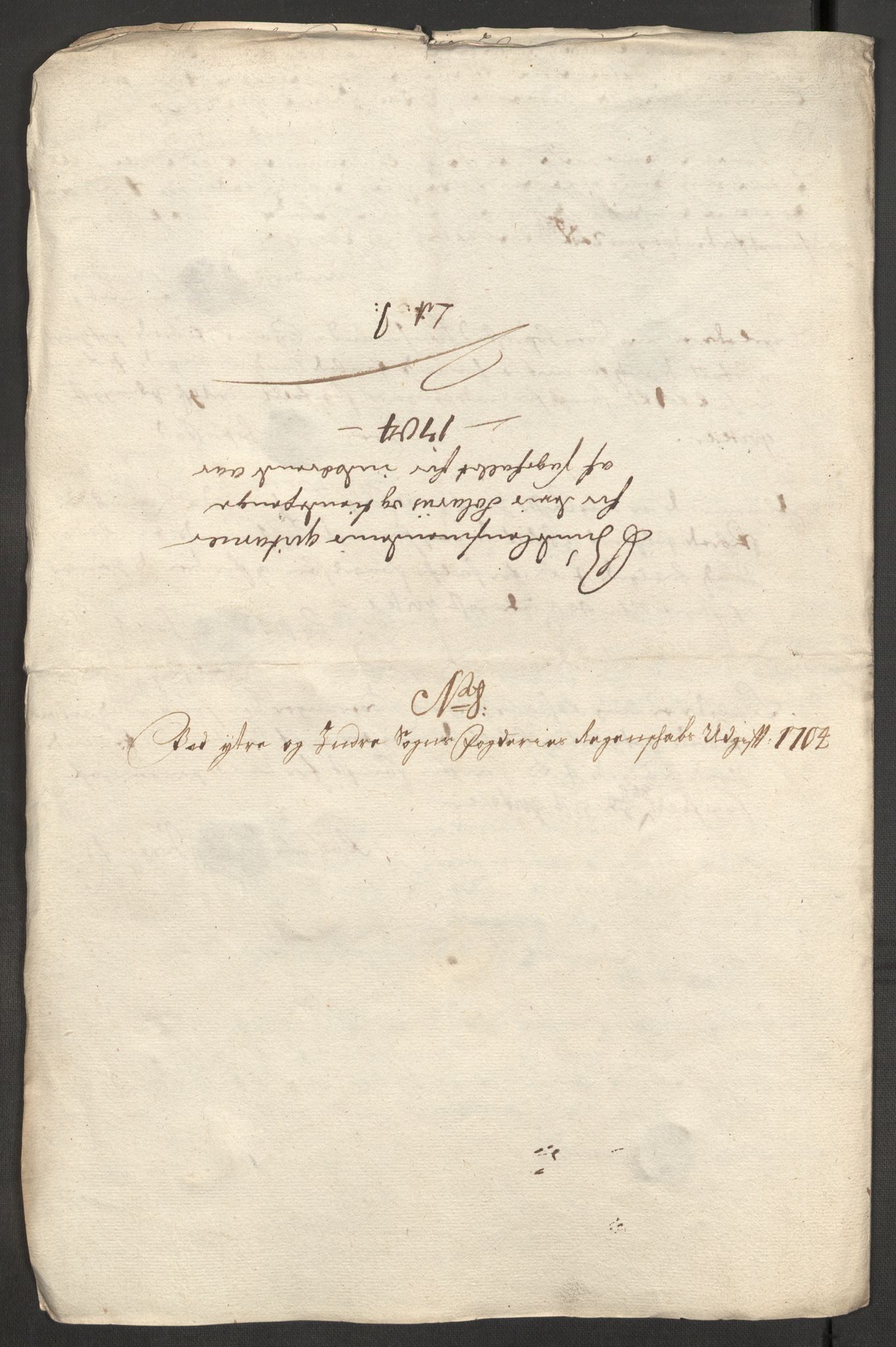 Rentekammeret inntil 1814, Reviderte regnskaper, Fogderegnskap, AV/RA-EA-4092/R52/L3313: Fogderegnskap Sogn, 1703-1704, p. 465