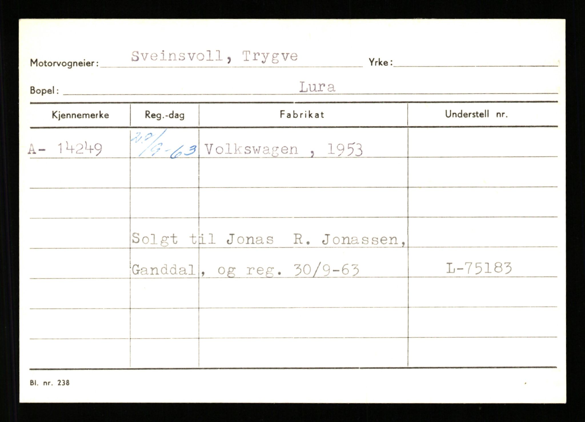 Stavanger trafikkstasjon, AV/SAST-A-101942/0/G/L0003: Registreringsnummer: 10466 - 15496, 1930-1971, p. 2573