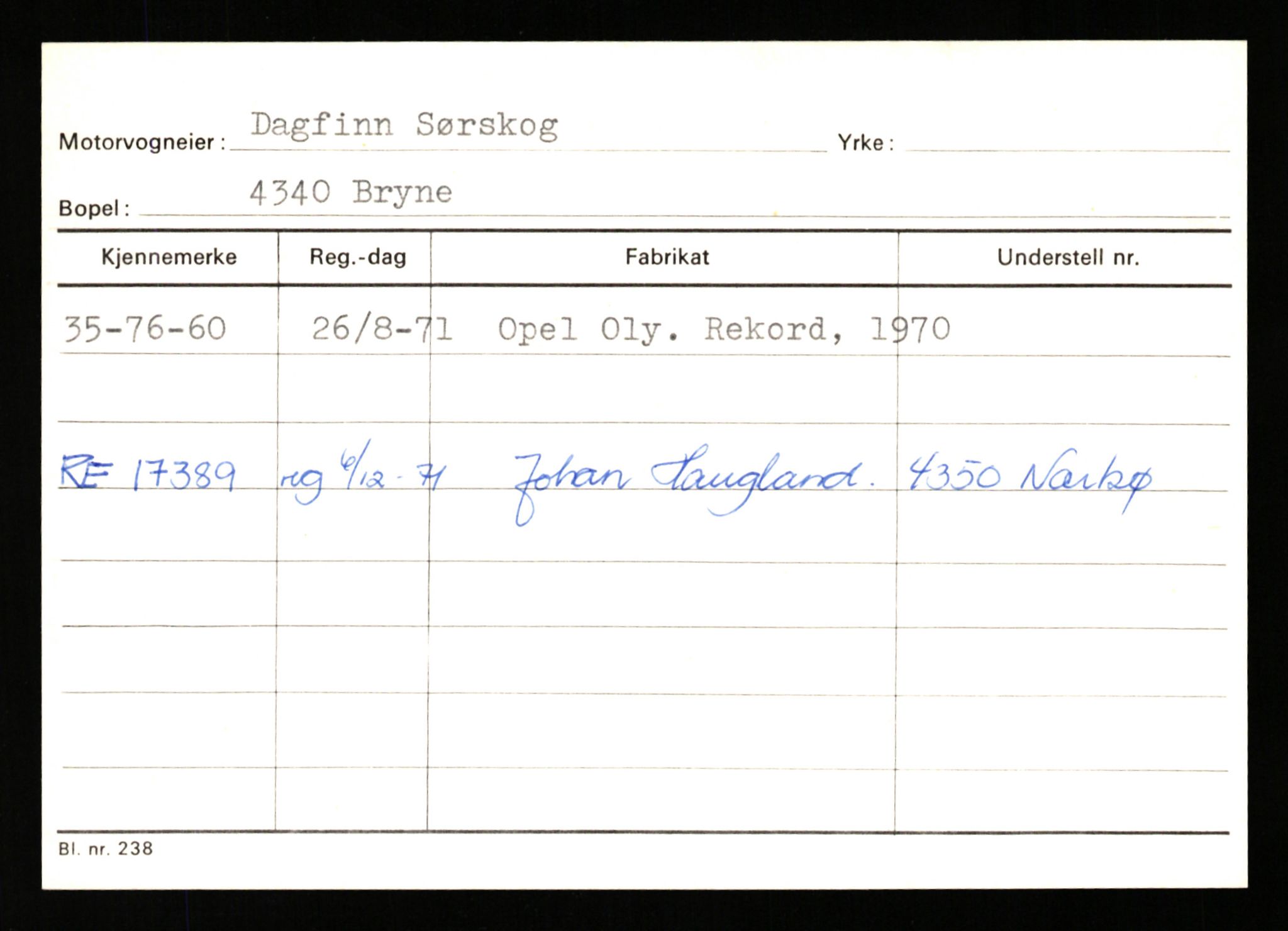 Stavanger trafikkstasjon, AV/SAST-A-101942/0/G/L0011: Registreringsnummer: 240000 - 363477, 1930-1971, p. 3207