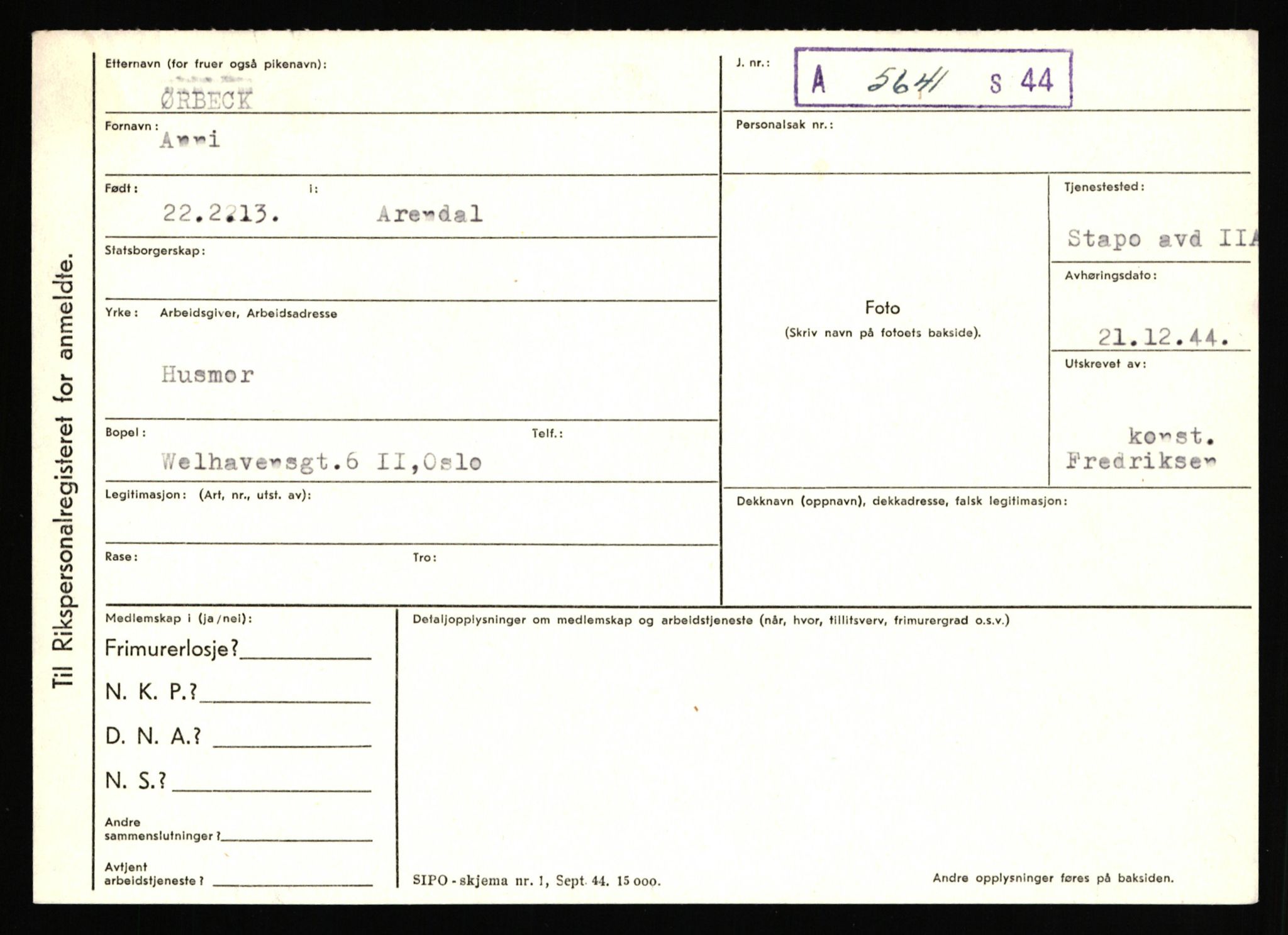 Statspolitiet - Hovedkontoret / Osloavdelingen, AV/RA-S-1329/C/Ca/L0016: Uberg - Øystese, 1943-1945, p. 3613