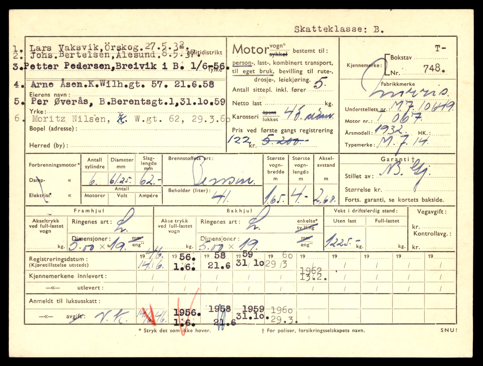 Møre og Romsdal vegkontor - Ålesund trafikkstasjon, AV/SAT-A-4099/F/Fe/L0008: Registreringskort for kjøretøy T 747 - T 894, 1927-1998, p. 109