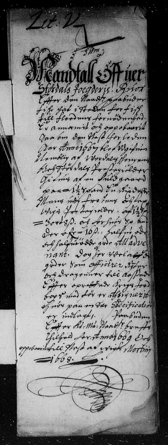 Rentekammeret inntil 1814, Reviderte regnskaper, Stiftamtstueregnskaper, Trondheim stiftamt og Nordland amt, RA/EA-6044/R/Rd/L0023: Trondheim stiftamt, 1668