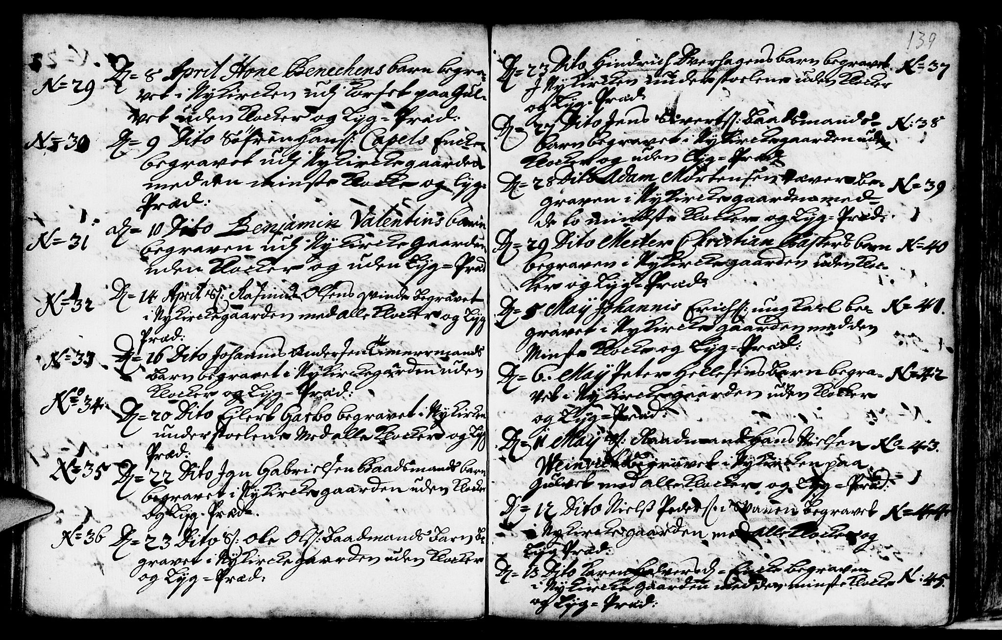 Nykirken Sokneprestembete, AV/SAB-A-77101/H/Haa/L0009: Parish register (official) no. A 9, 1689-1759, p. 139