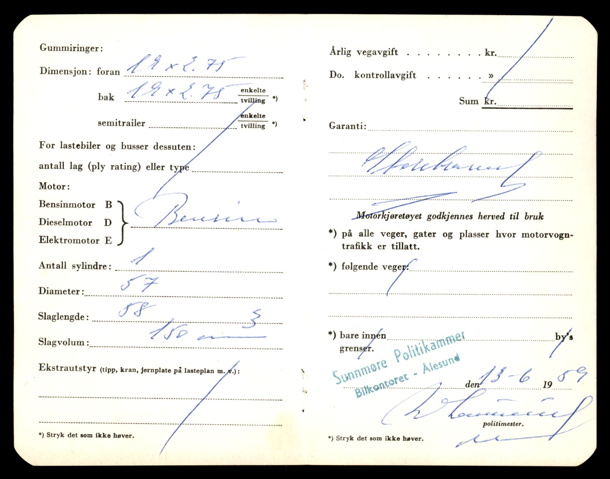 Møre og Romsdal vegkontor - Ålesund trafikkstasjon, AV/SAT-A-4099/F/Fe/L0038: Registreringskort for kjøretøy T 13180 - T 13360, 1927-1998, p. 548