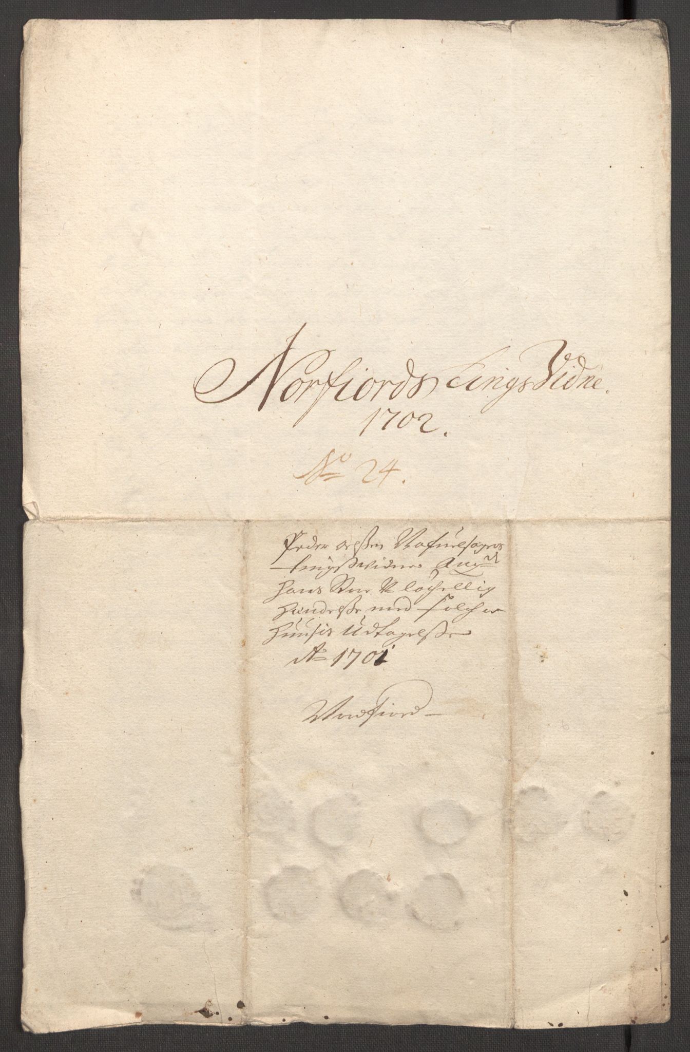Rentekammeret inntil 1814, Reviderte regnskaper, Fogderegnskap, RA/EA-4092/R53/L3426: Fogderegnskap Sunn- og Nordfjord, 1702, p. 309