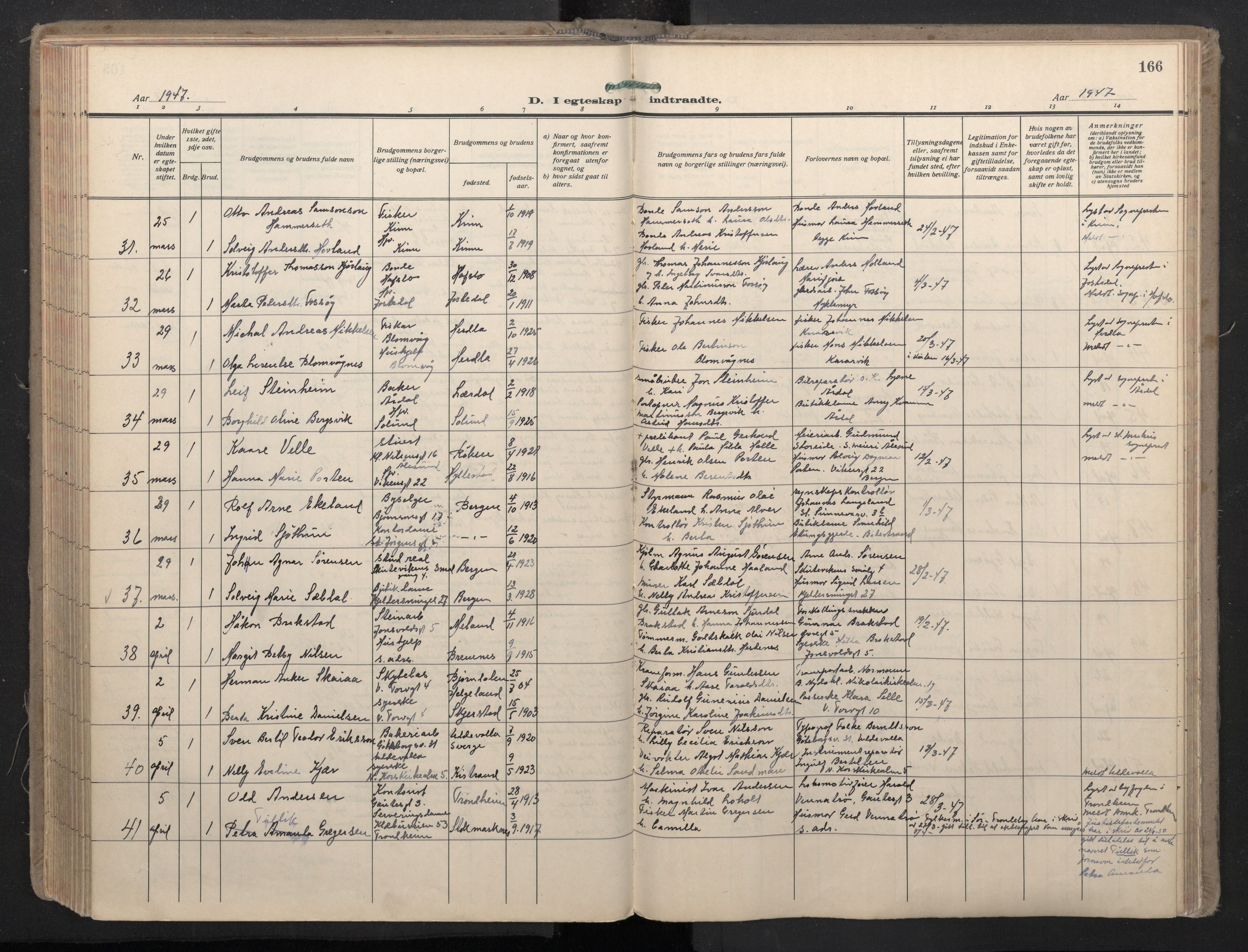 Domkirken sokneprestembete, SAB/A-74801/H/Haa: Parish register (official) no. D 7, 1937-1950, p. 165b-166a