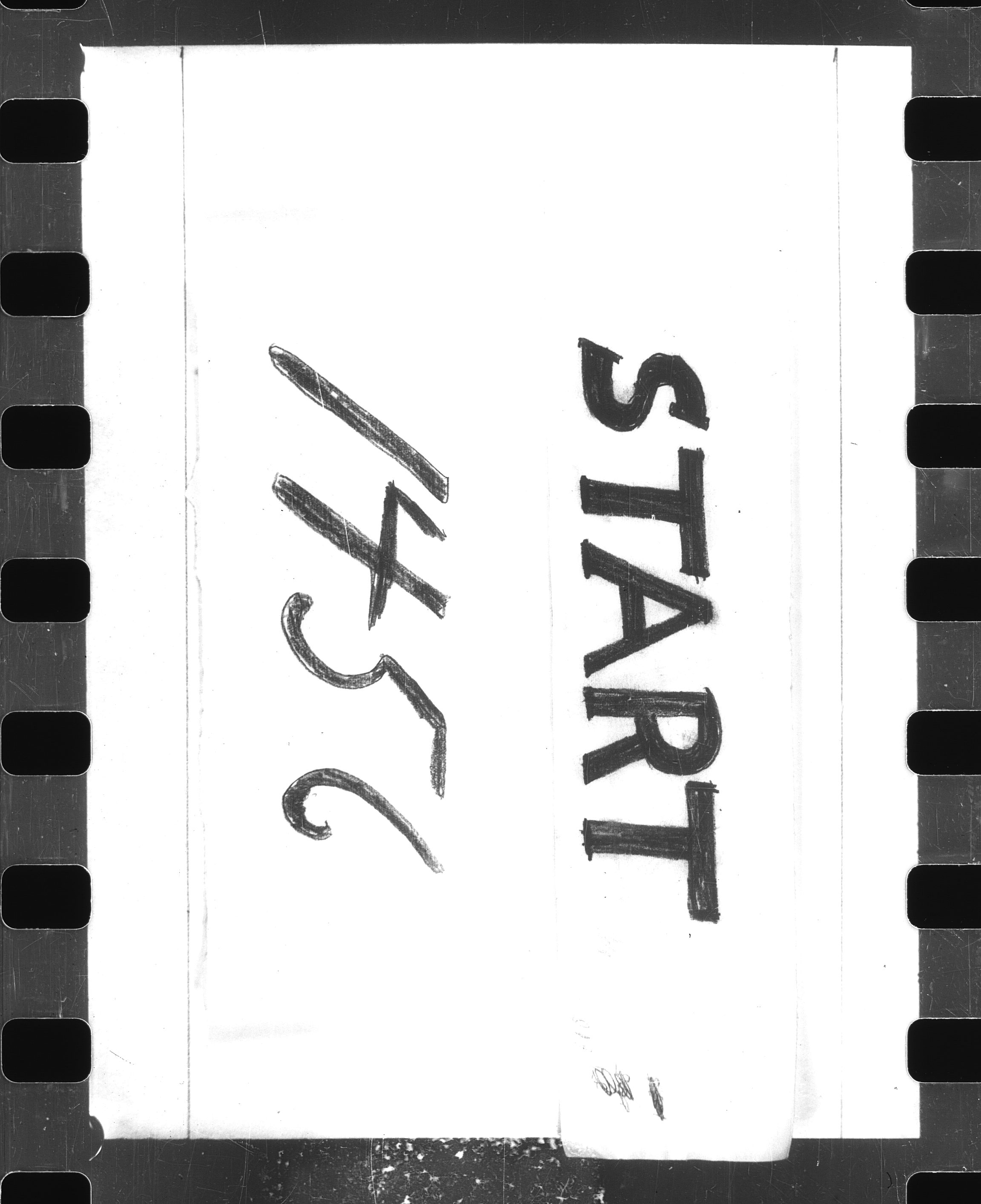 Documents Section, RA/RAFA-2200/V/L0061: Film med LMDC Serial Numbers, 1940-1945, p. 174