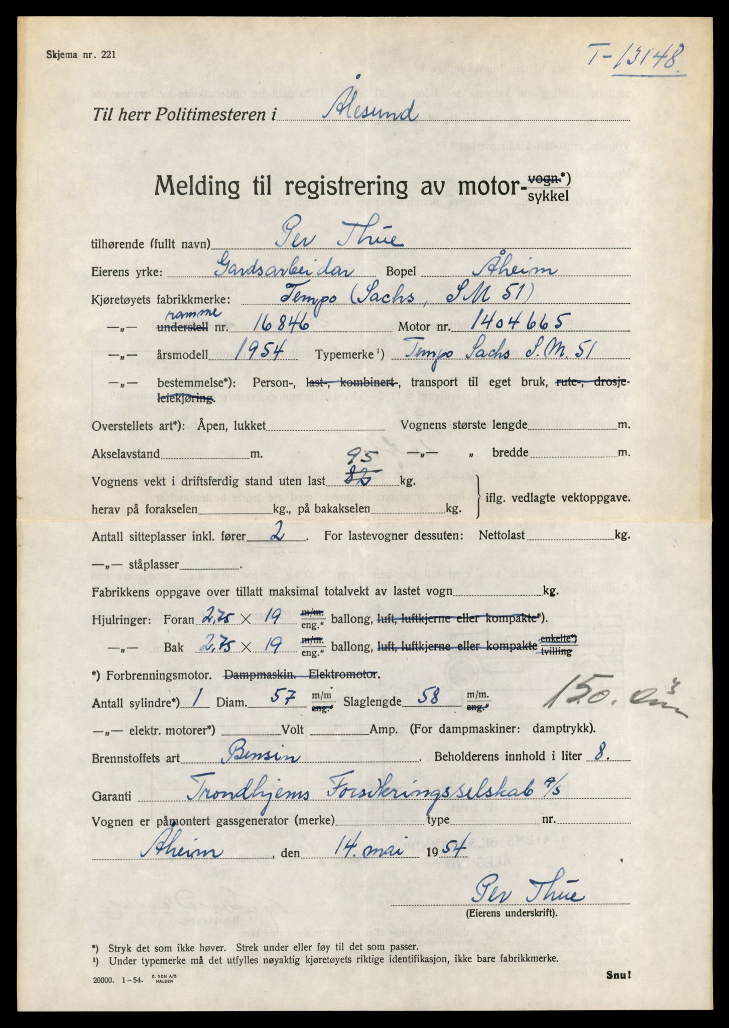 Møre og Romsdal vegkontor - Ålesund trafikkstasjon, AV/SAT-A-4099/F/Fe/L0037: Registreringskort for kjøretøy T 13031 - T 13179, 1927-1998, p. 2335