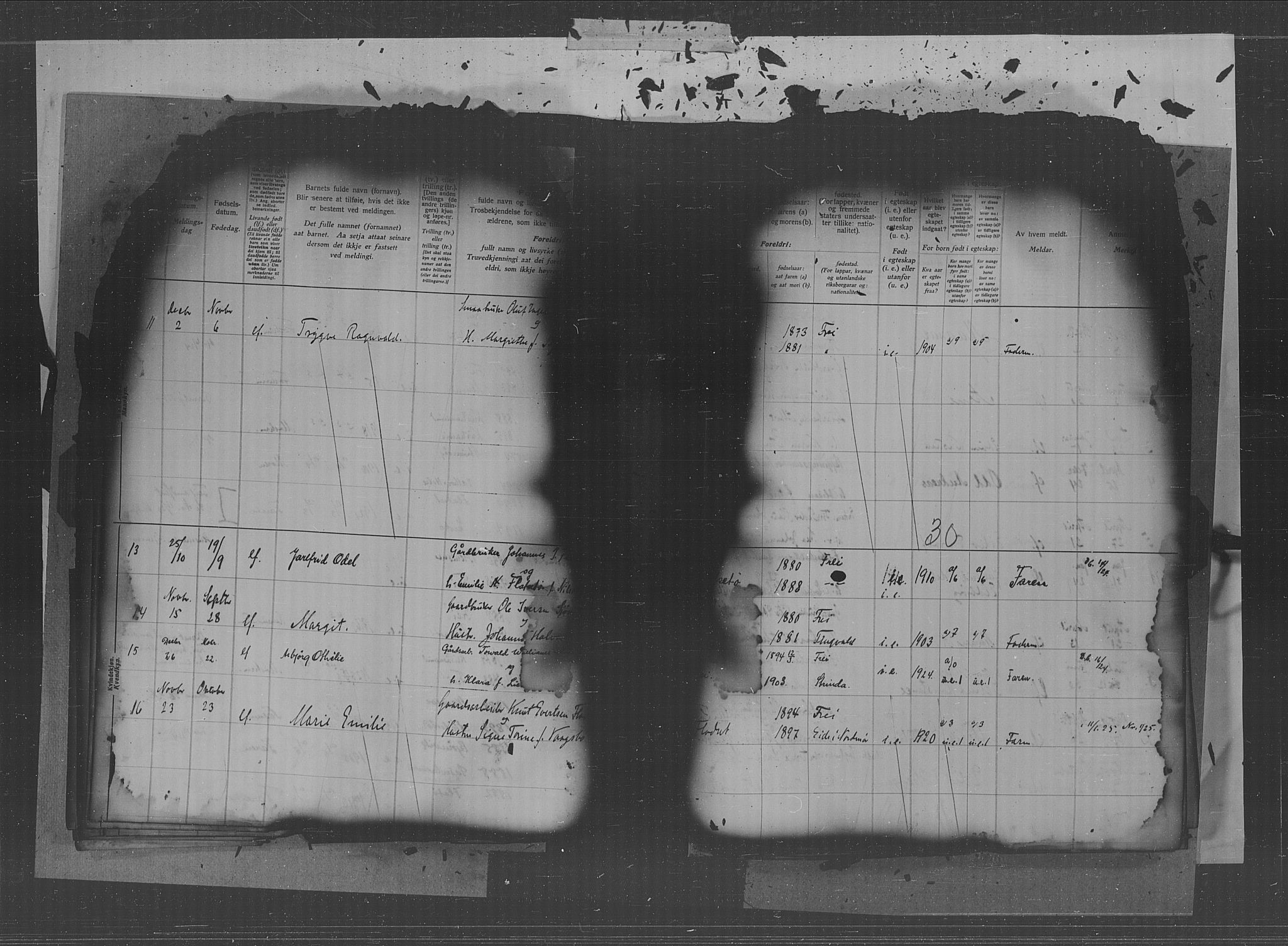 Kristiansund sokneprestkontor, AV/SAT-A-1068/1/II/II4: Birth register no. 34, 1916-1950, p. 30